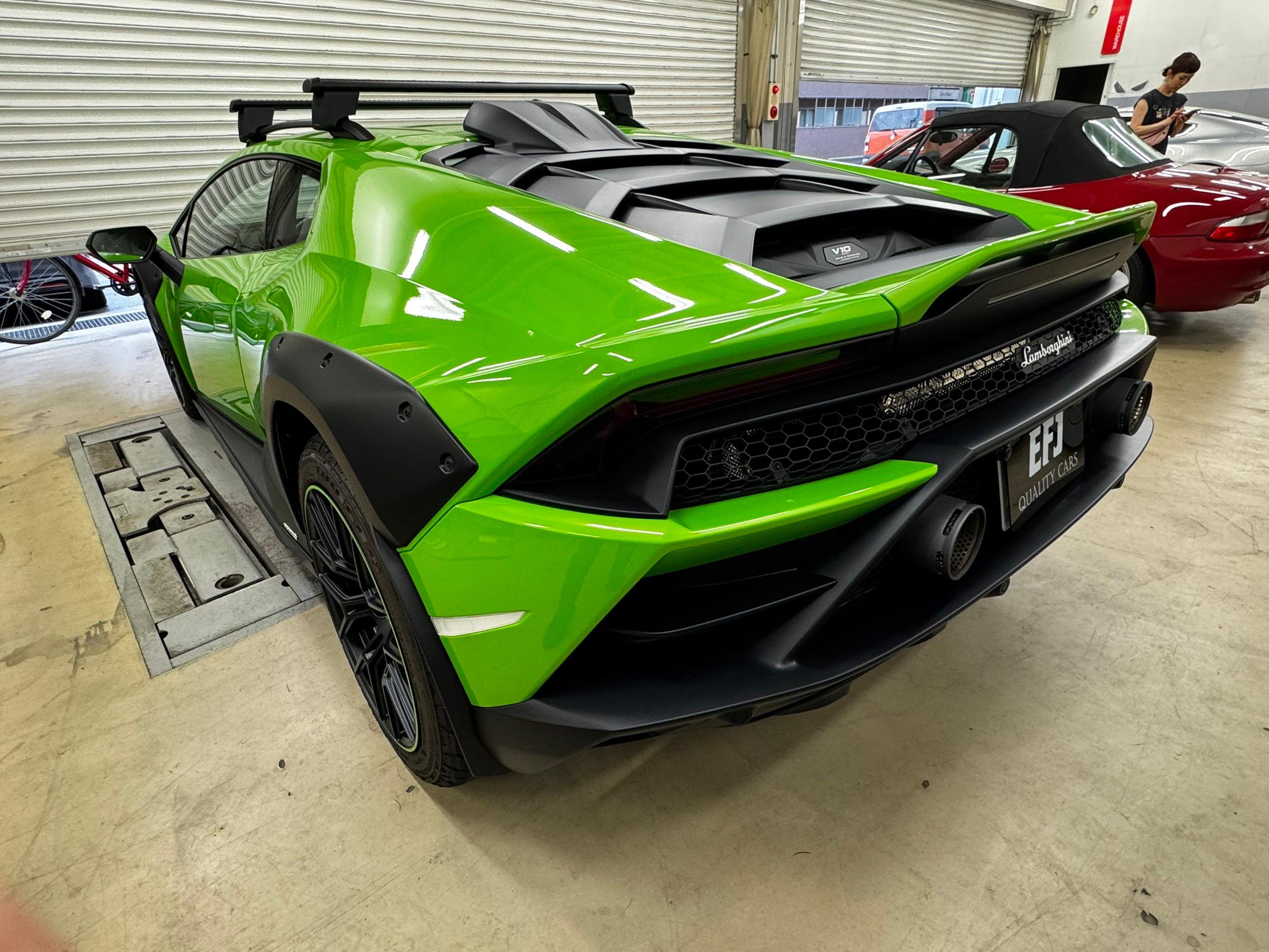 2023 Lamborghini Huracán Sterrato — Photo 7 / 18