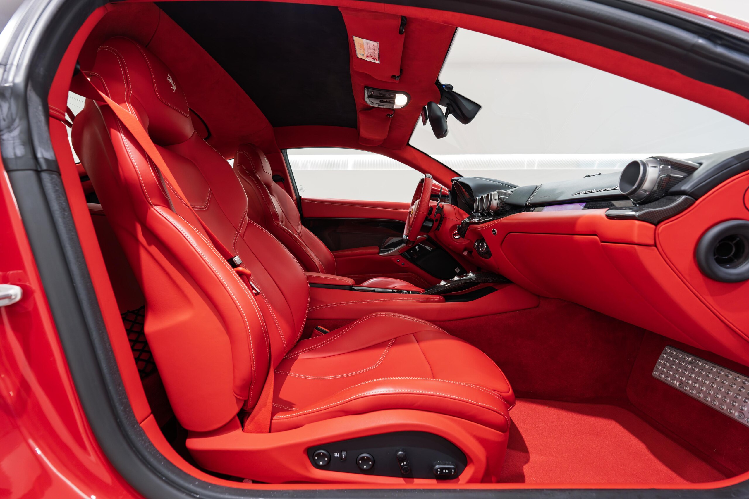 2015 Ferrari F12 Berlinetta — Photo 12 / 16