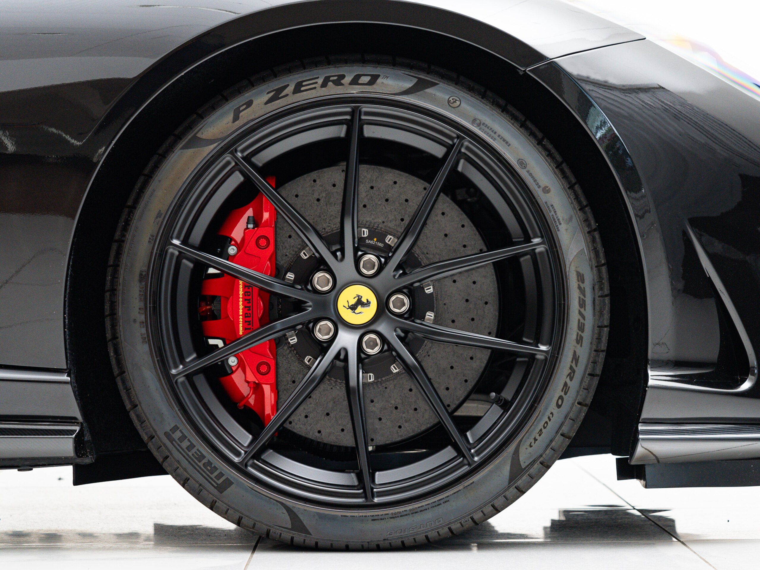 2022 Ferrari 812GTS — Photo 16 / 20