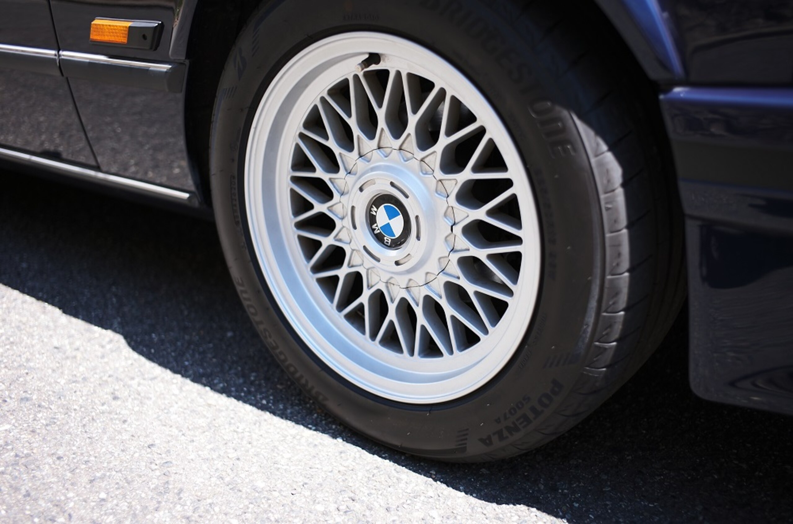 1989 BMW 635CSi — Photo 12 / 13