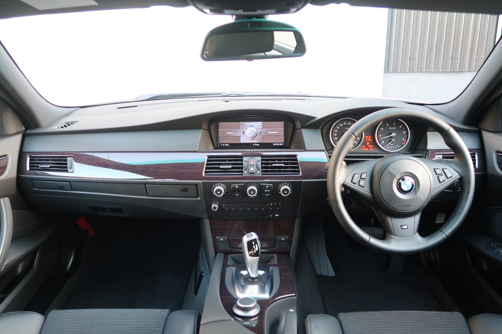 2008 BMW 525i M Sport — Photo 7 / 24
