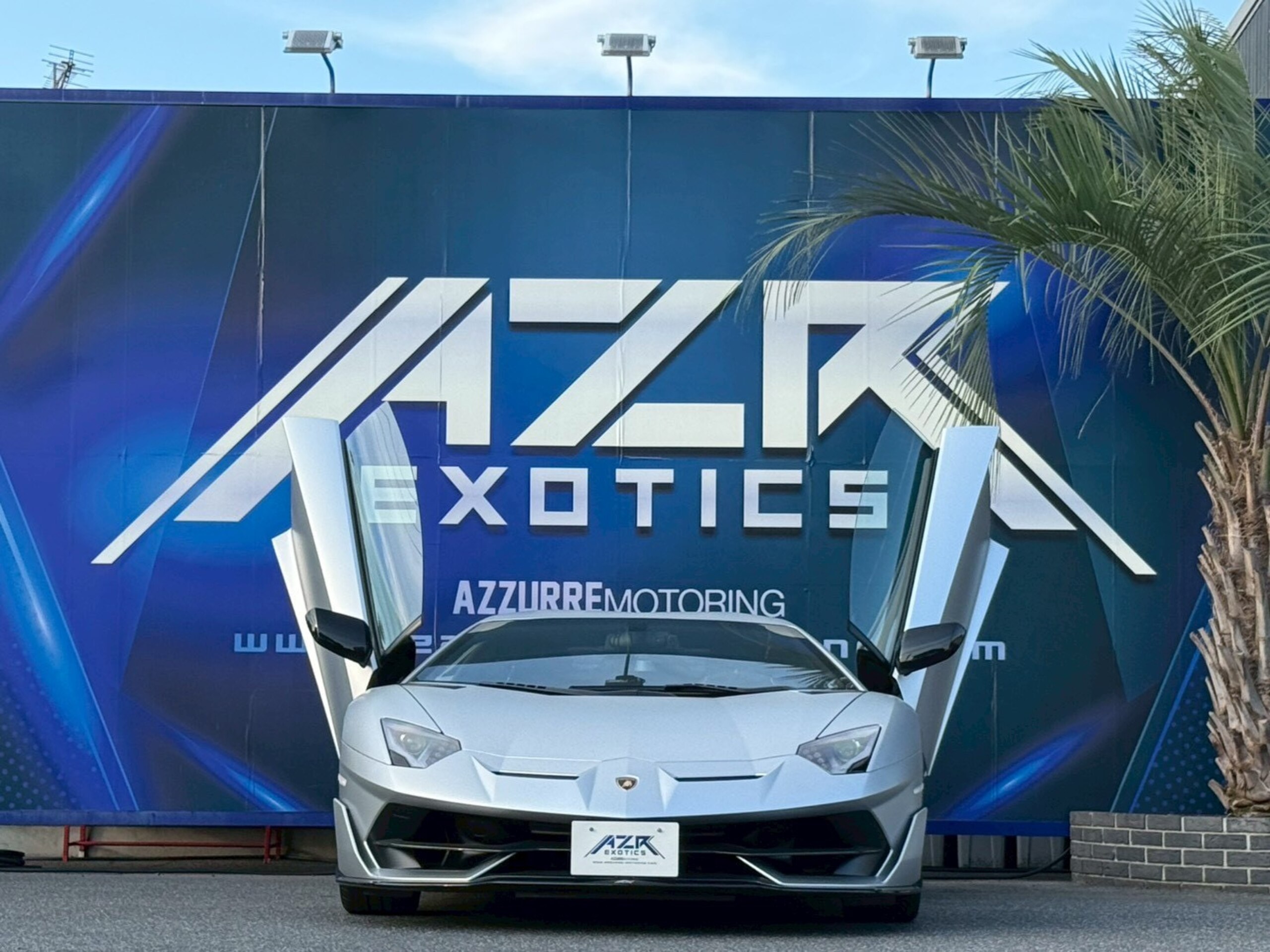 2019 Lamborghini Aventador SVJ Grigio Adamas Exterior for sale in Japan