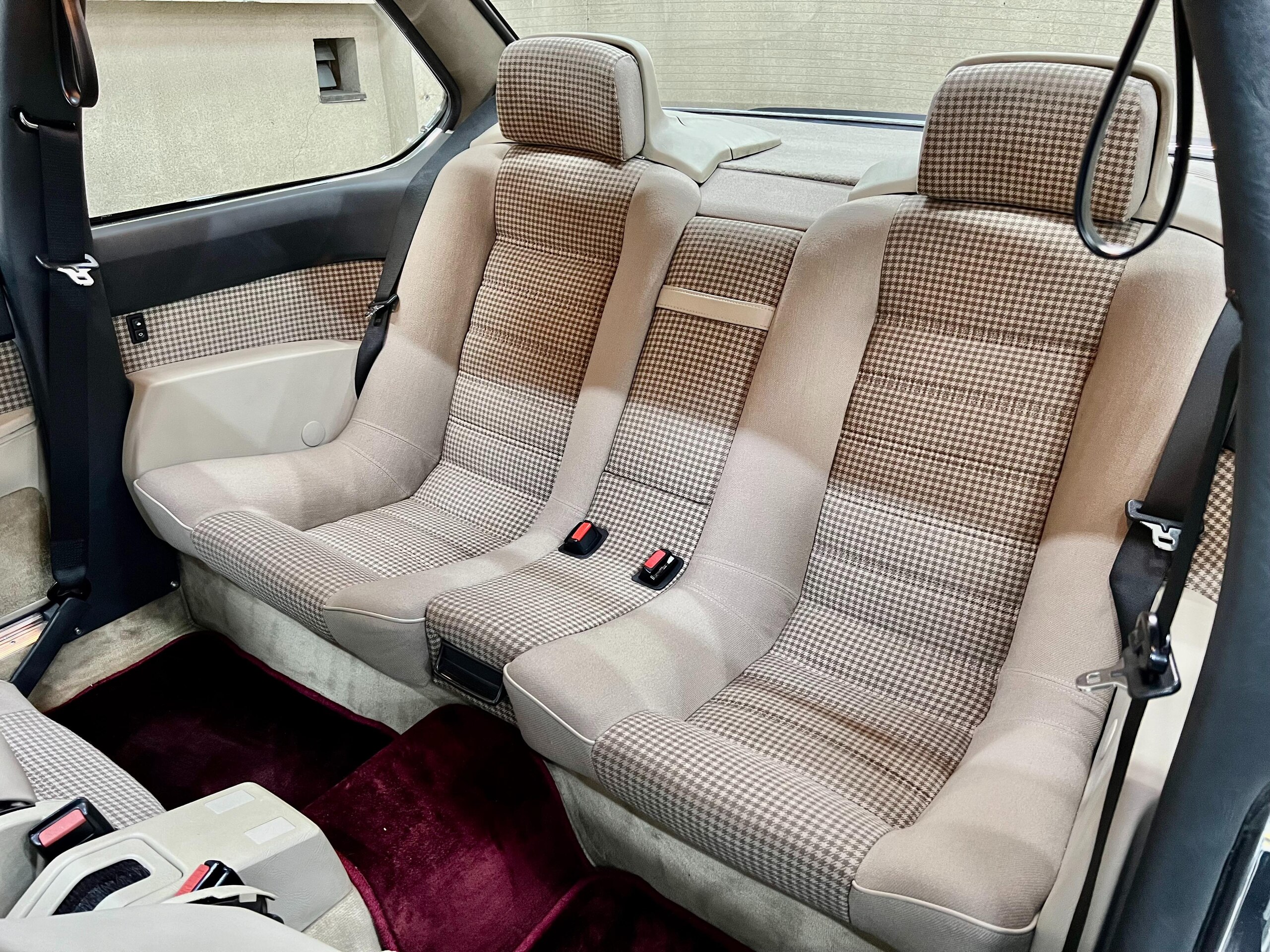 1986 BMW 635CSi — Photo 15 / 20