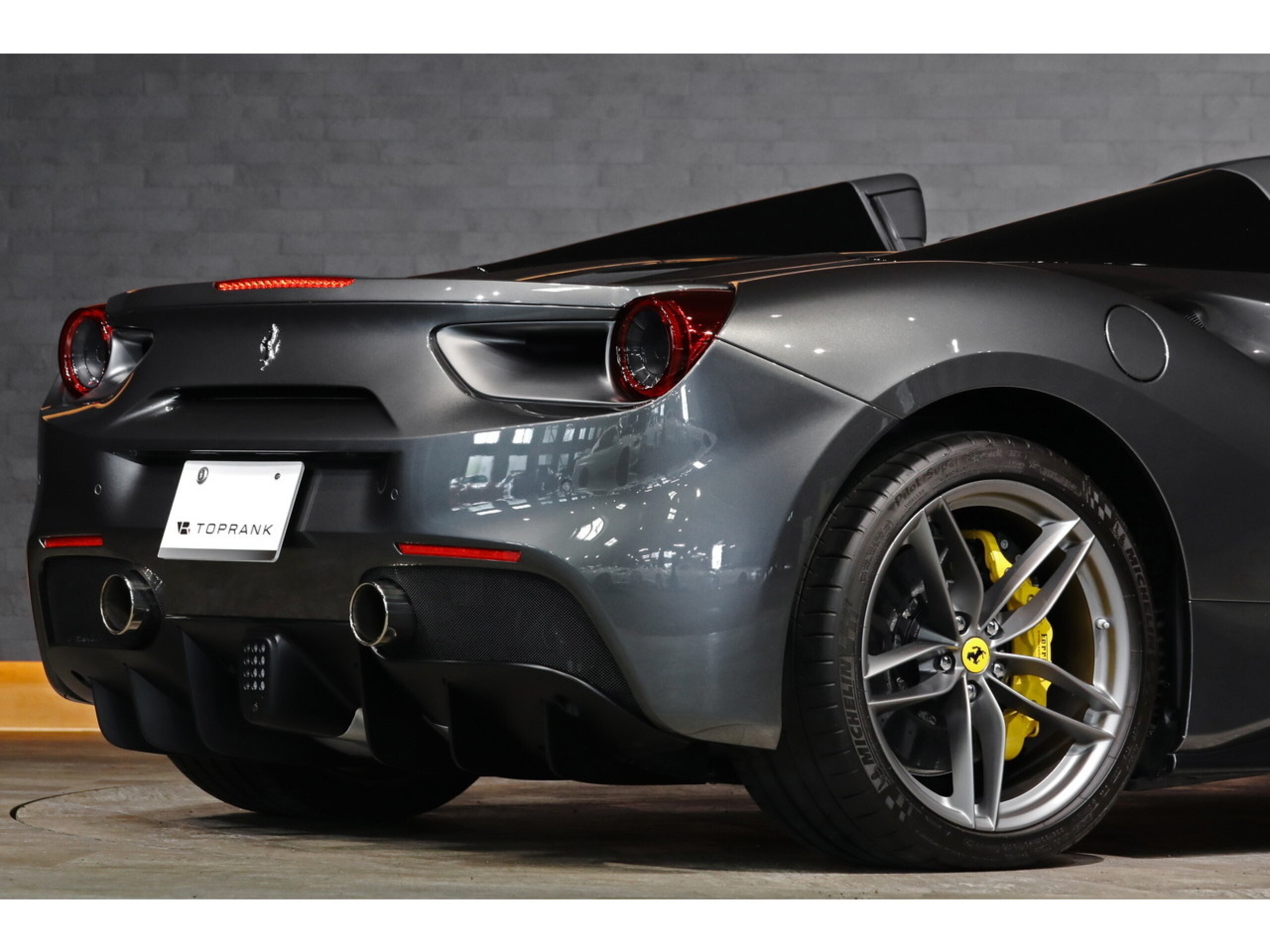 2018 Ferrari 488 Spider — Photo 26 / 65