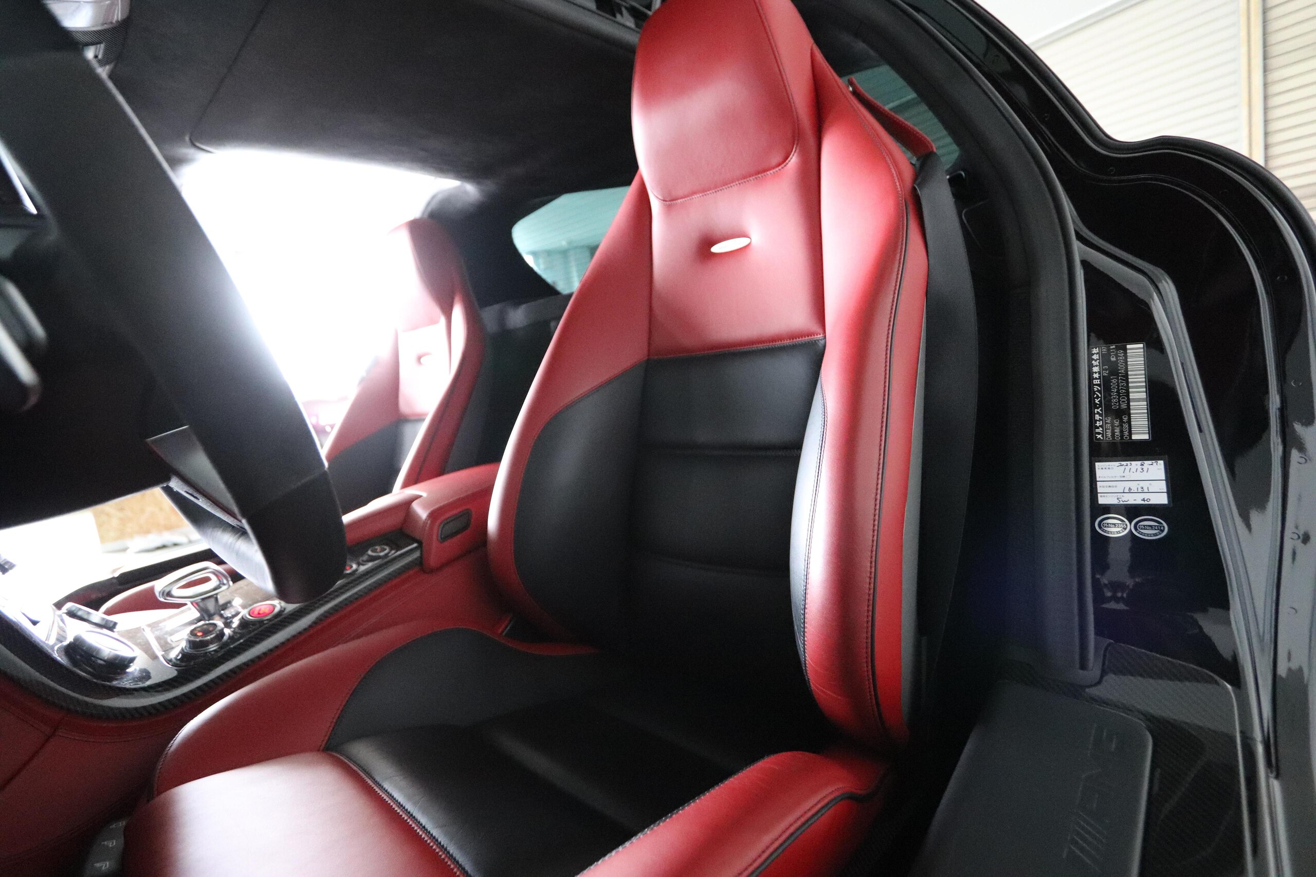 2013 Mercedes Benz SLS AMG — Photo 7 / 13