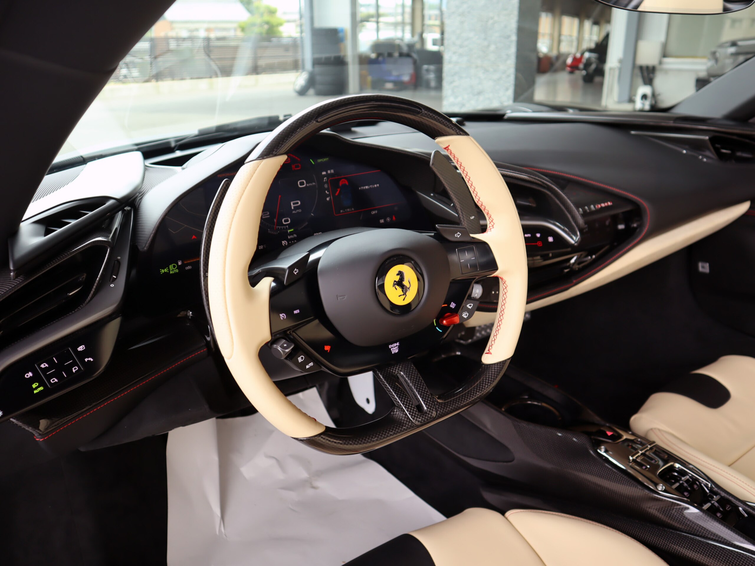 2023 Ferrari SF90 Spider — Photo 6 / 15