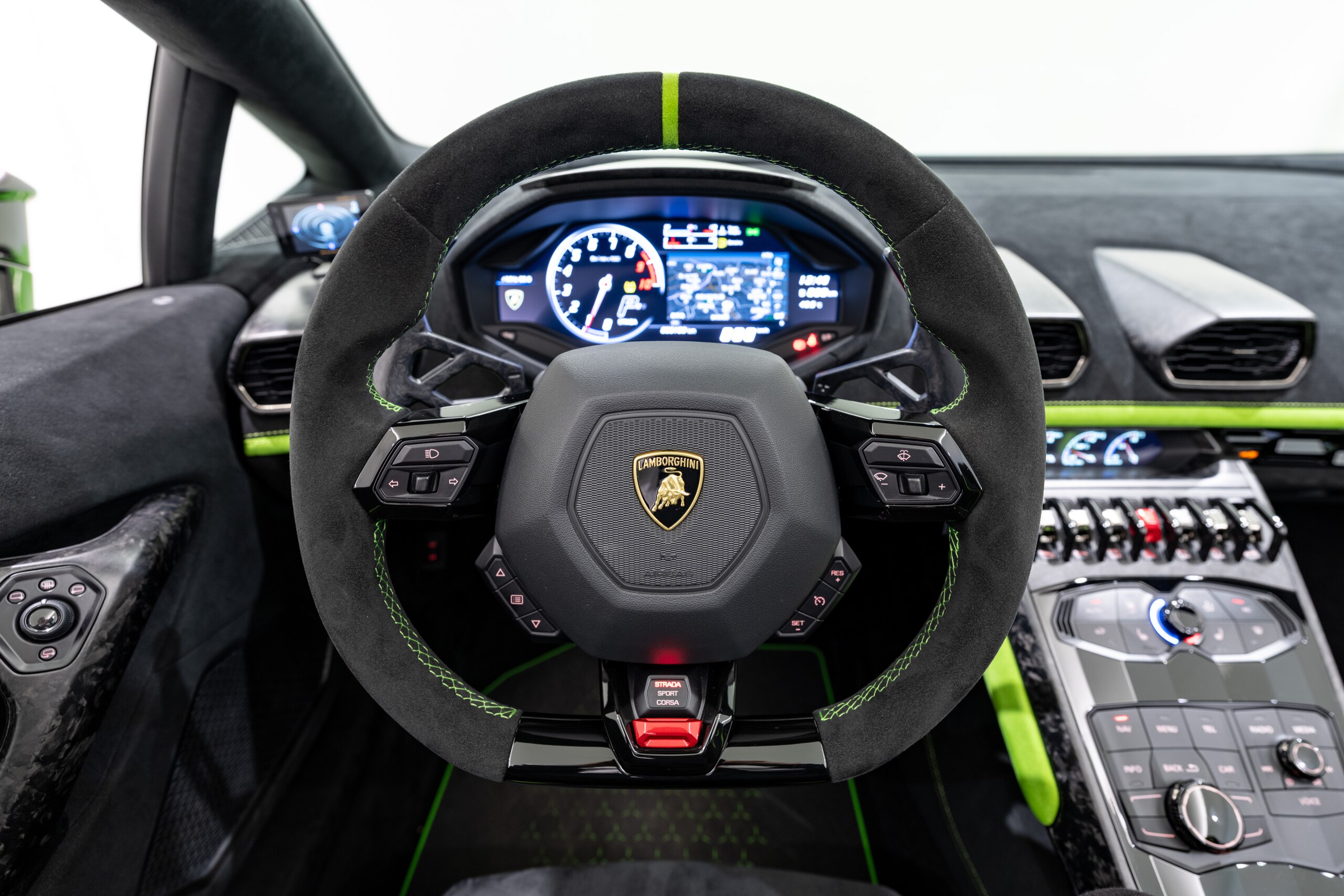 2019 Lamborghini Huracán Spyder Performante — Photo 7 / 25