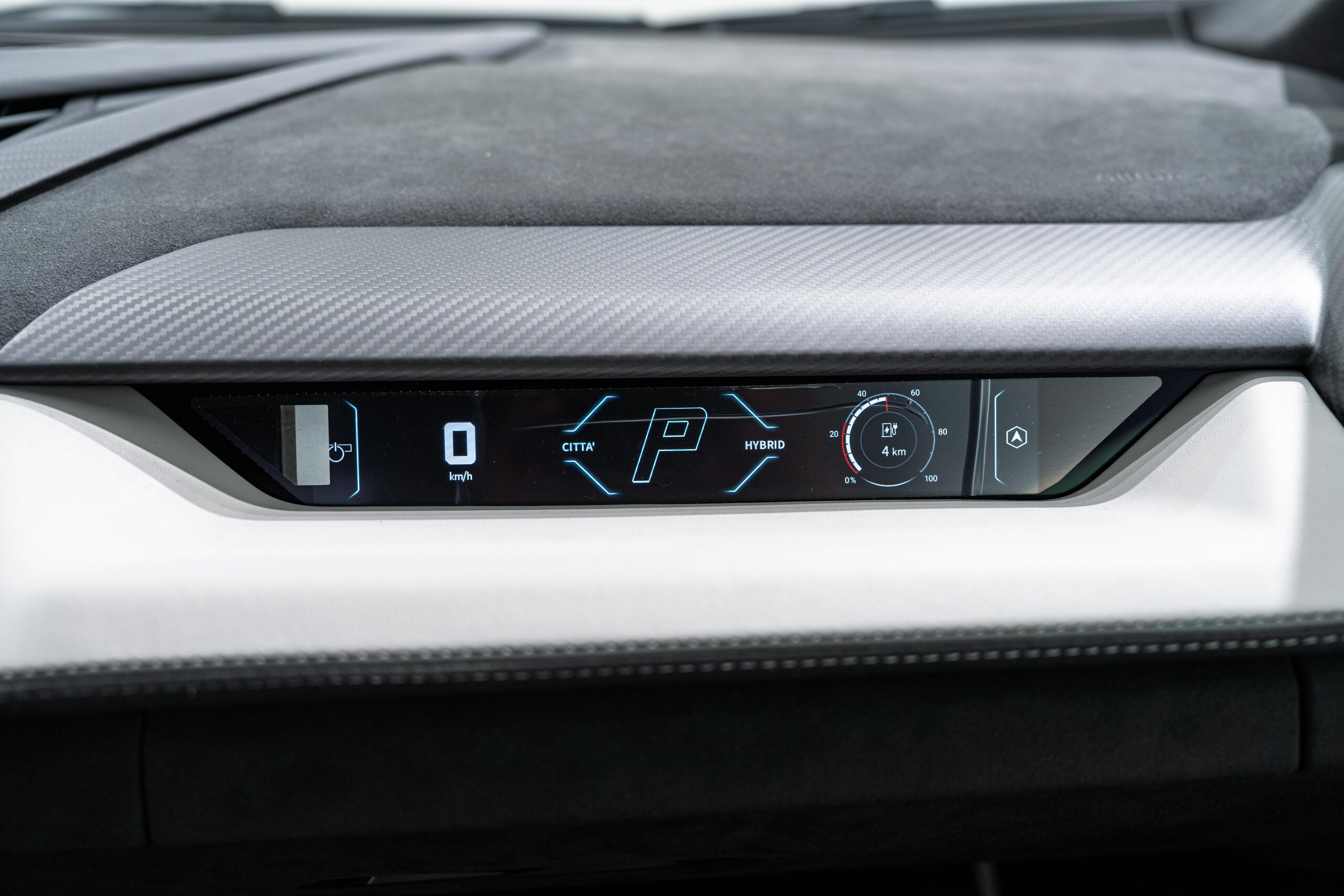 2024 Lamborghini Revuelto — Photo 28 / 31