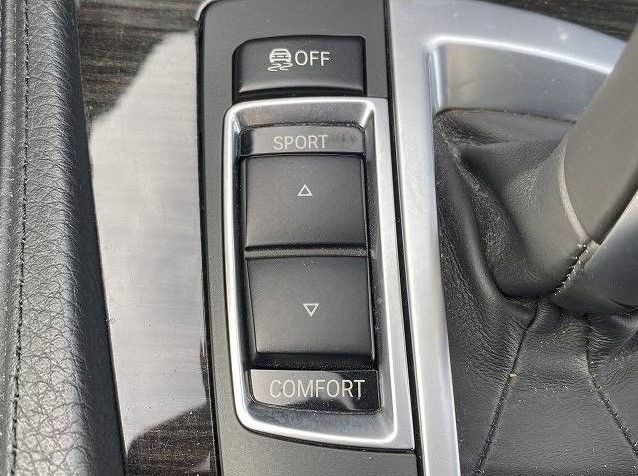 2015 BMW 528i M Sport — Photo 10 / 16