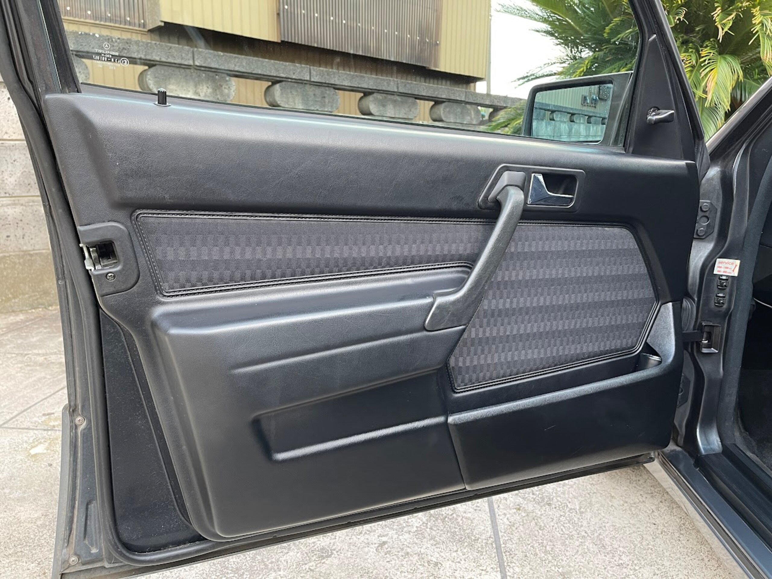 1991 Mercedes Benz 190E — Photo 17 / 17