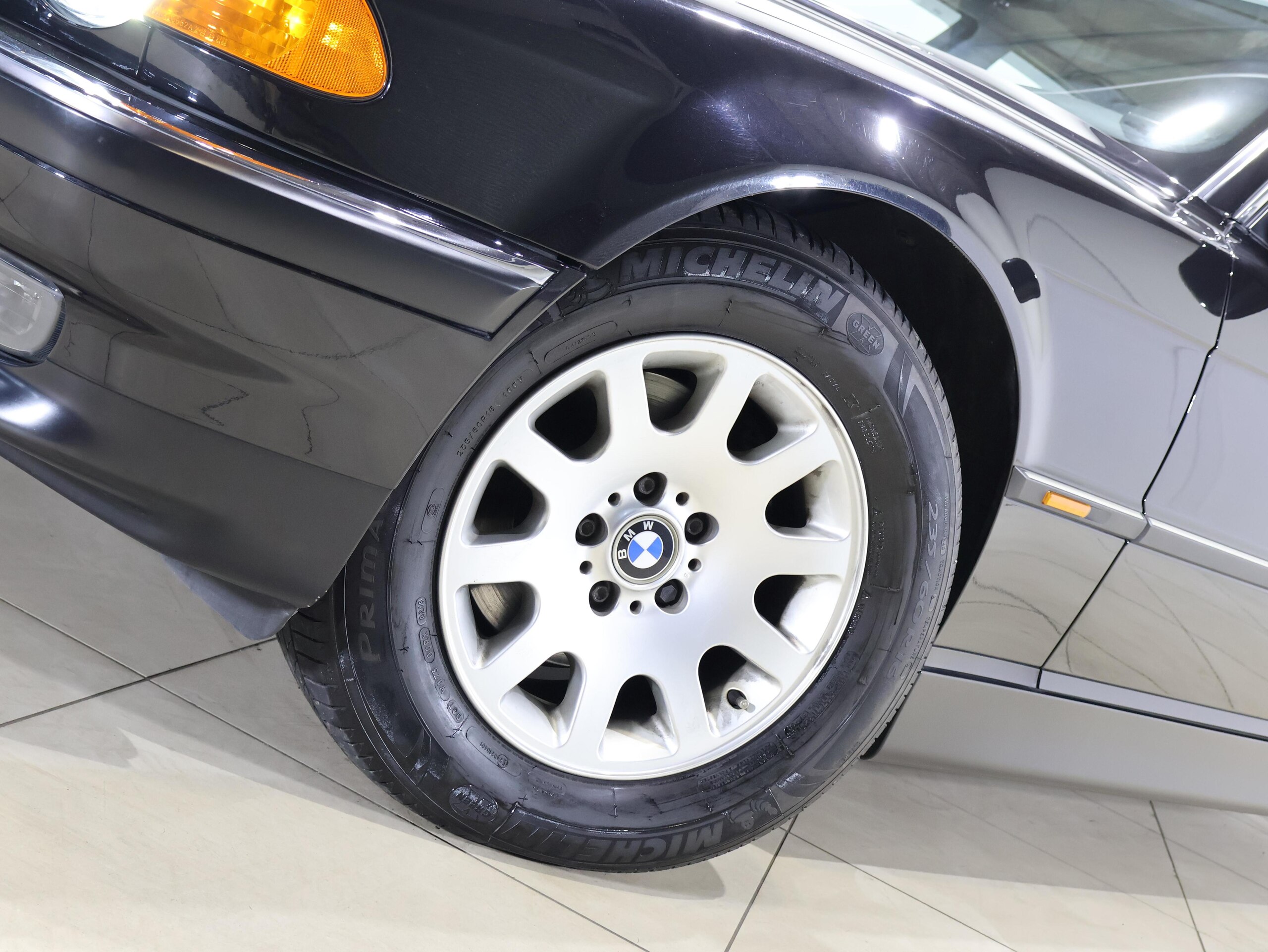 1999 BMW 735i — Photo 18 / 21