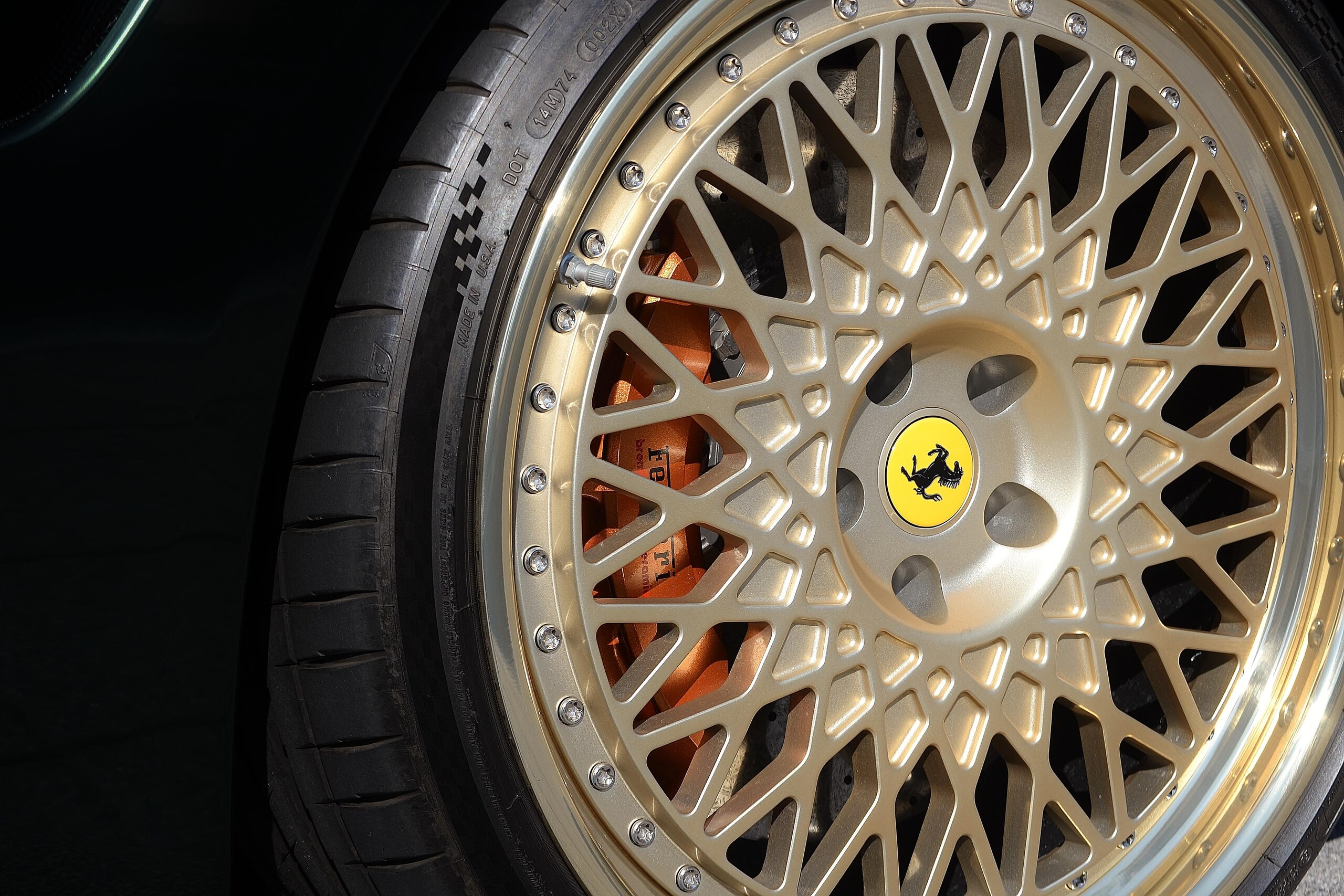 2019 Ferrari GTC4Lusso — Photo 32 / 34