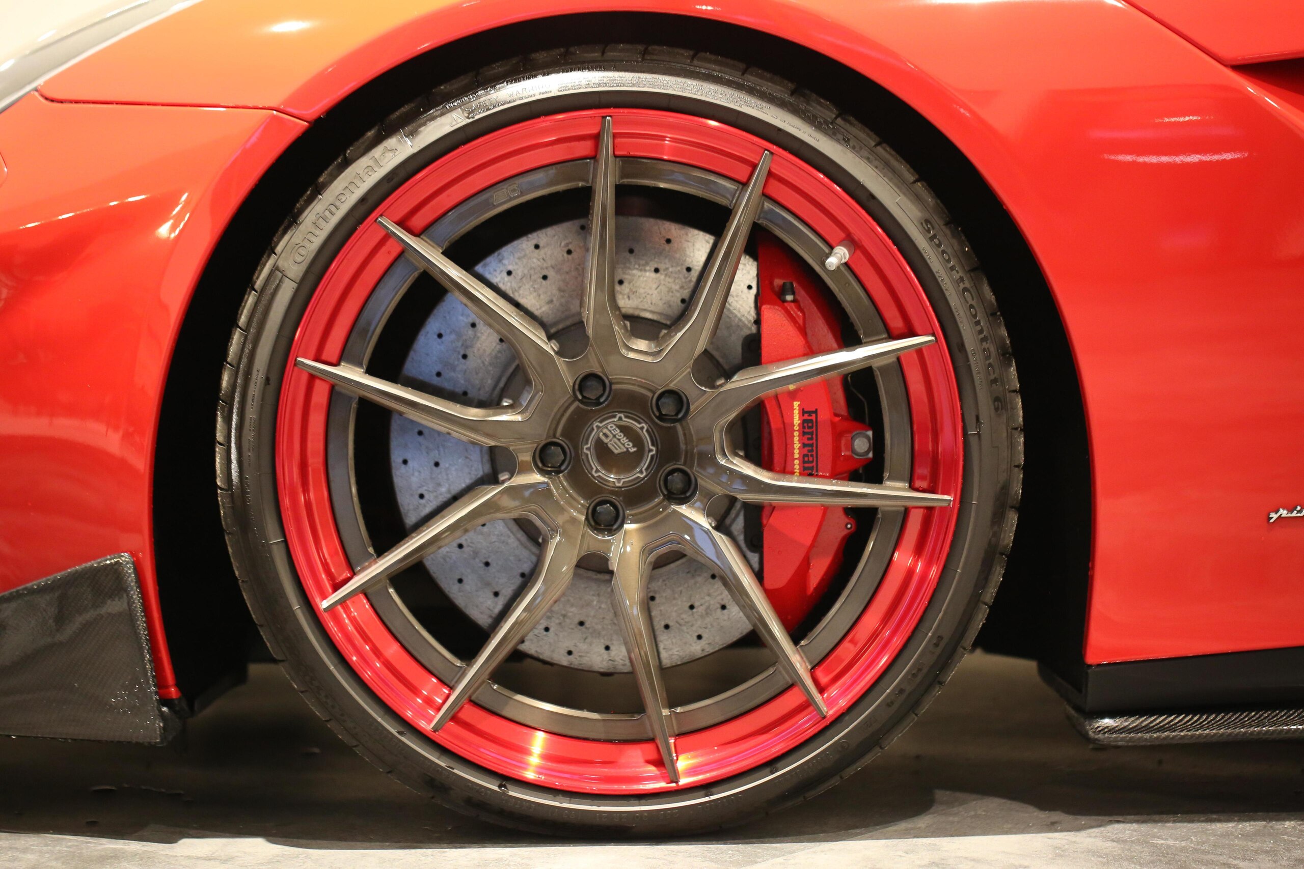 2014 Ferrari F12 Berlinetta — Photo 18 / 20