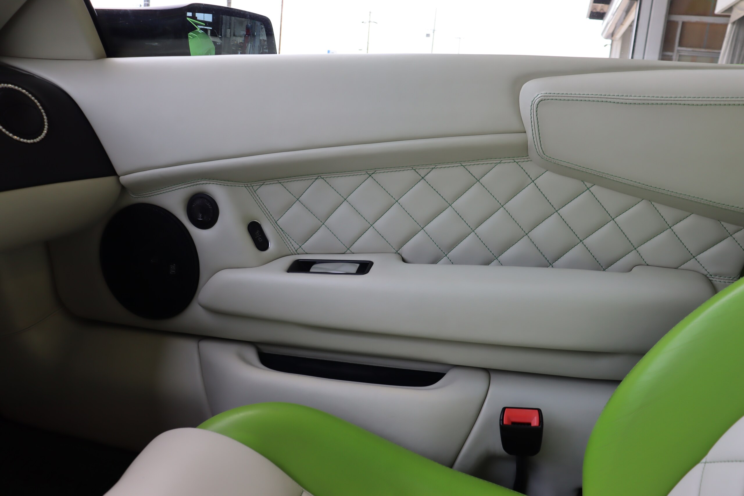 2007 Lamborghini Murcielago LP640 — Photo 13 / 19