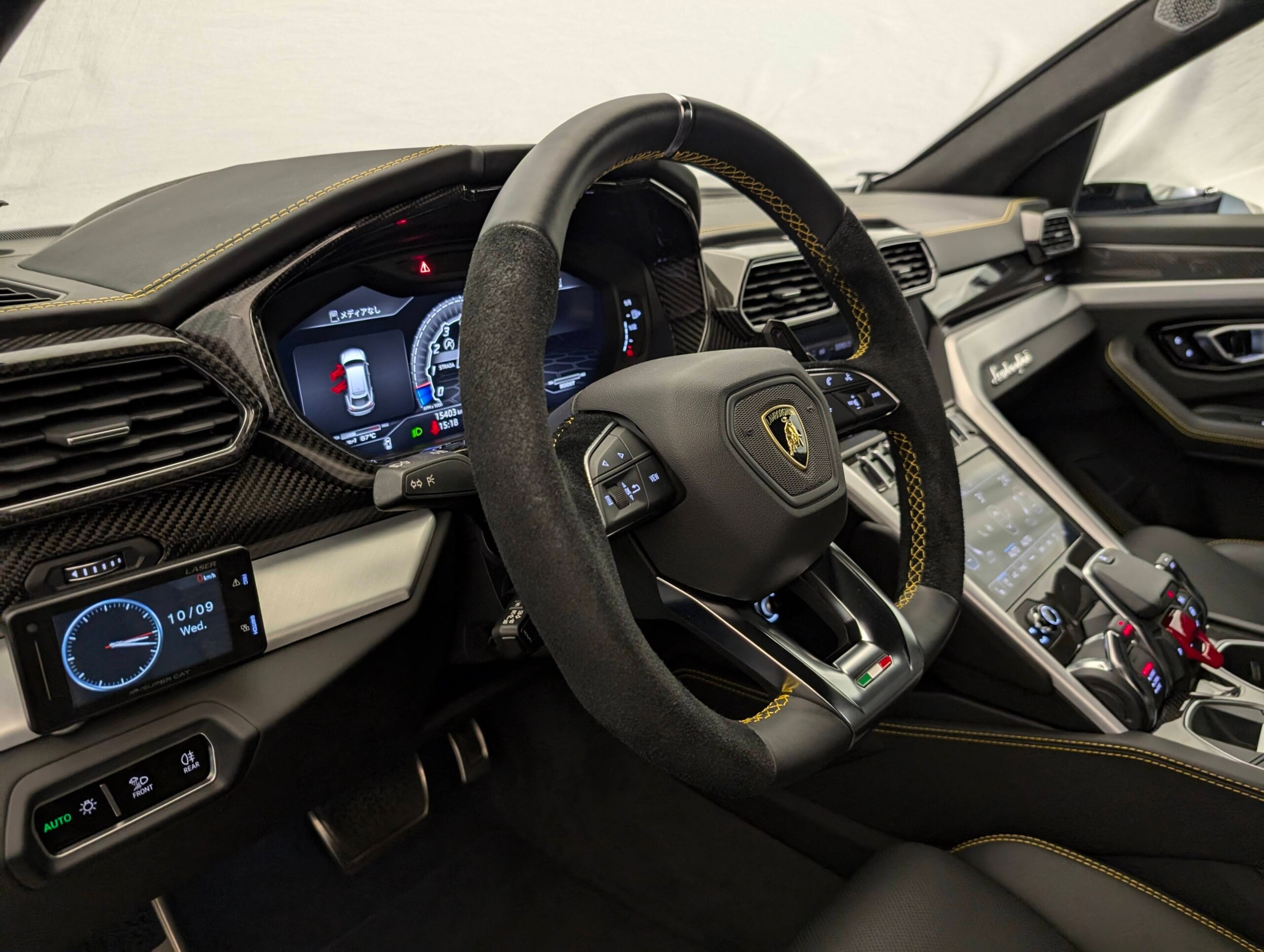 2019 Lamborghini Urus — Photo 7 / 21