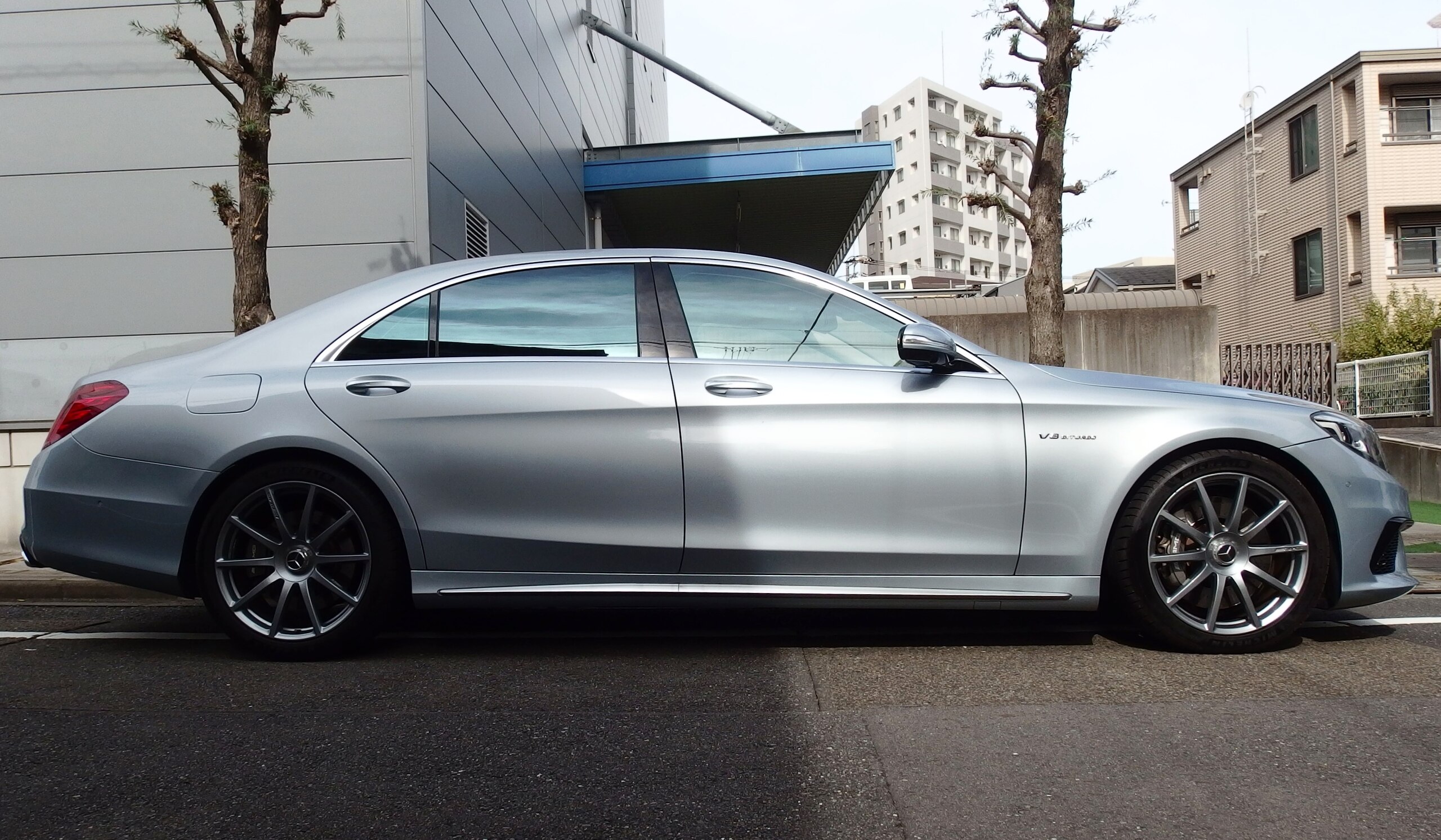2014 Mercedes Benz S63 AMG 4Matic Long — Photo 6 / 17