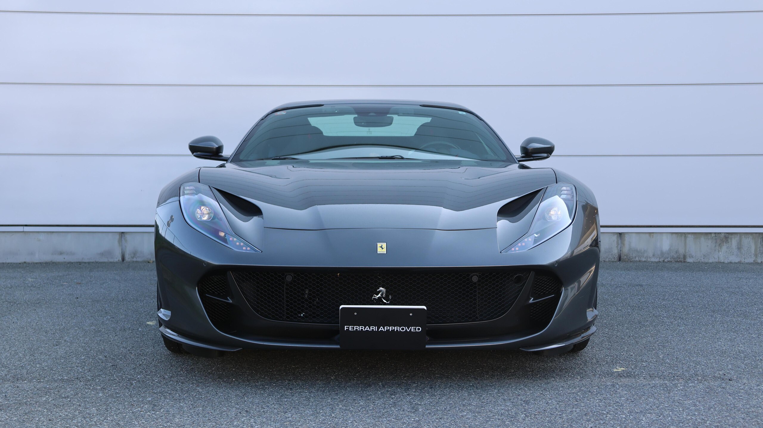 2021 Ferrari 812GTS — Photo 12 / 38