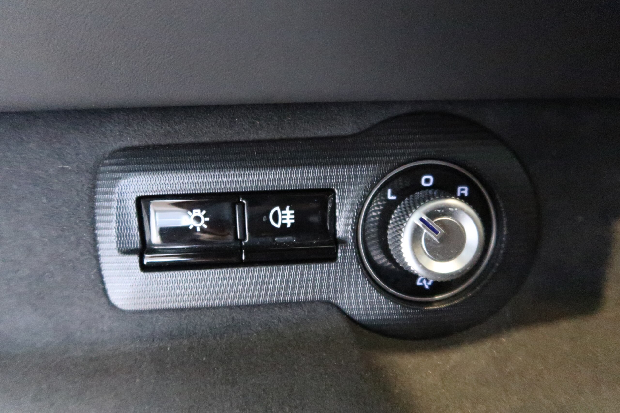 2022 Maserati MC20 — Photo 12 / 28