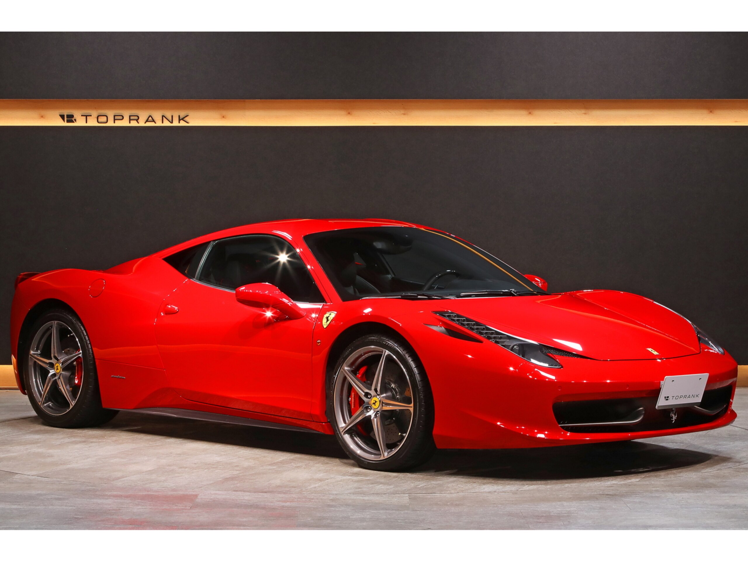 2010 Ferrari 458 Italia F1 DCT — Photo 12 / 40
