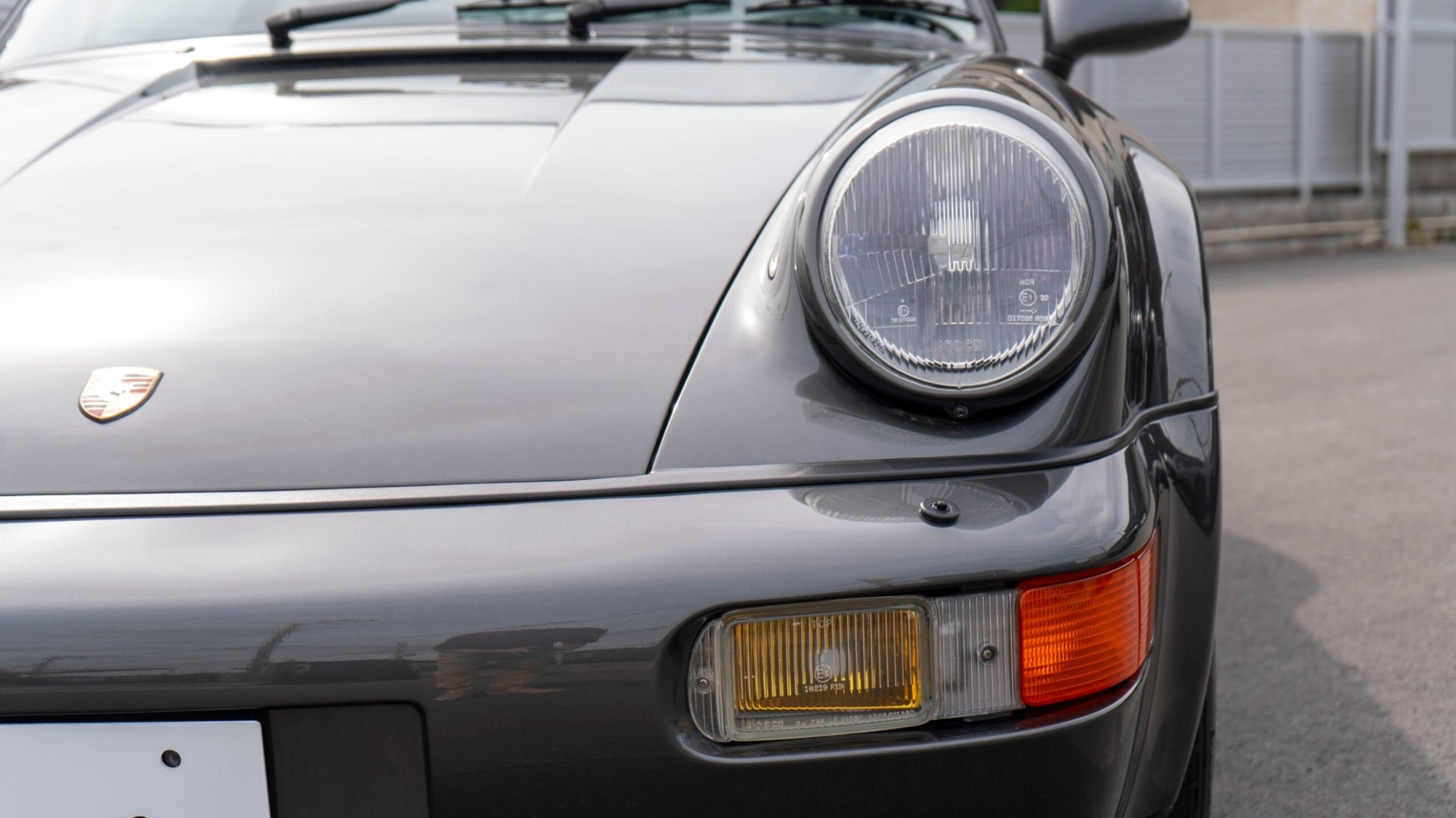 1991 Porsche 911 Turbo — Photo 8 / 26