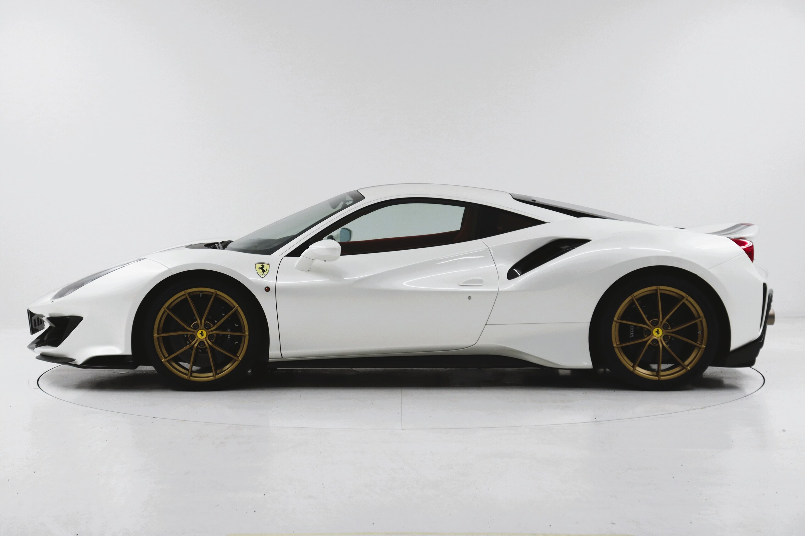 2019 Ferrari 488 Pista for sale in Japan