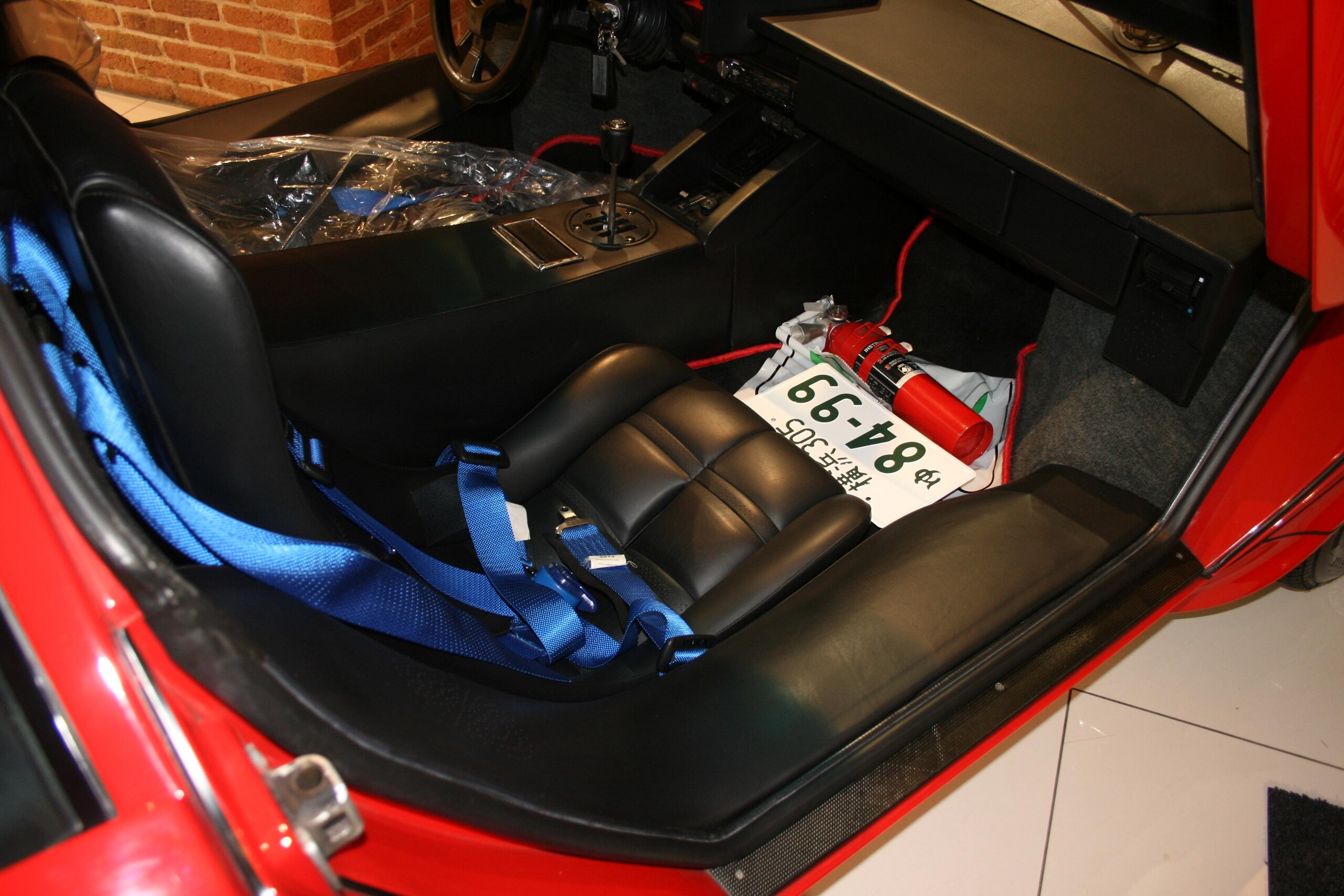 1986 Lamborghini Countach LP5000 Quattrovalvole — Photo 10 / 21