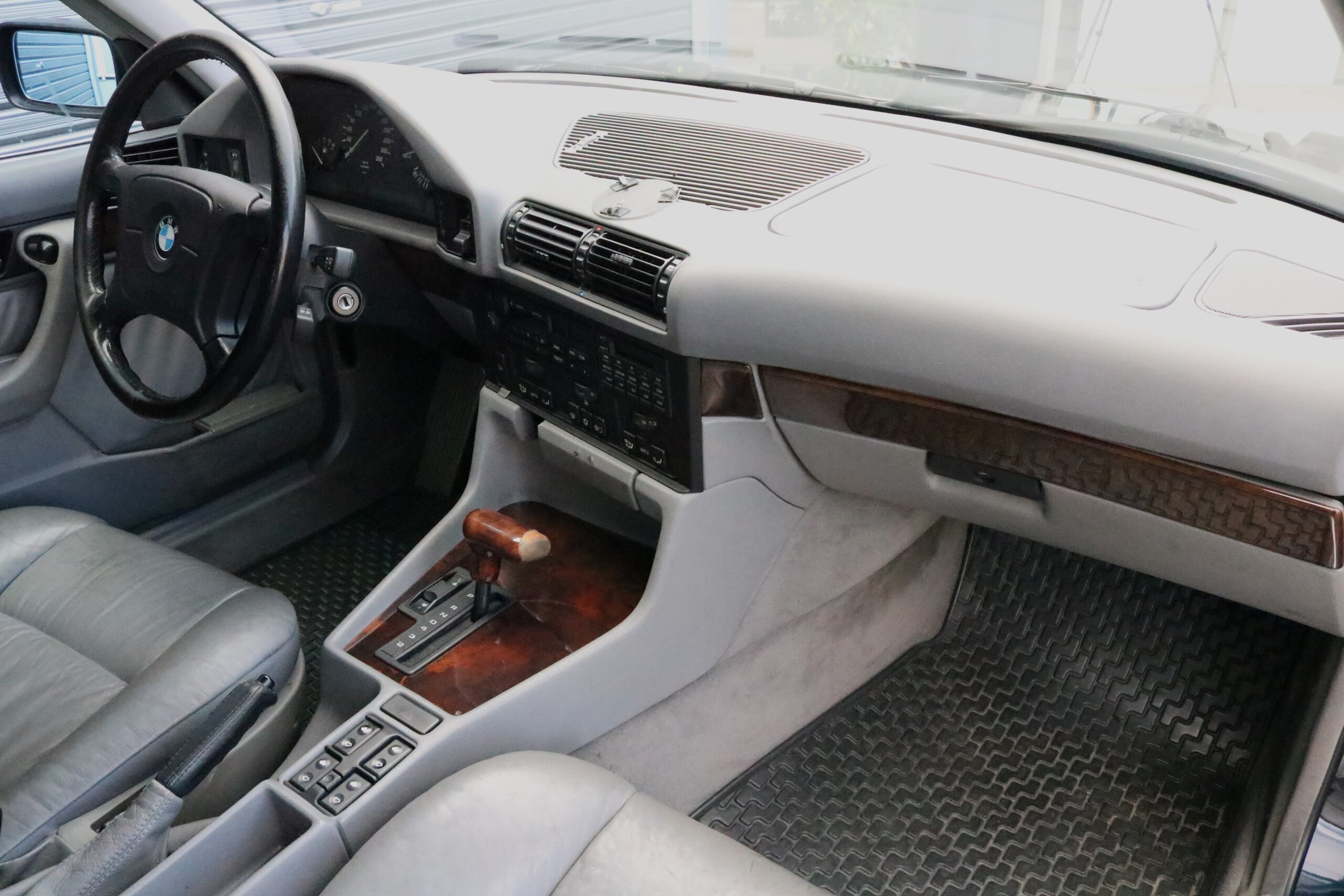 1995 BMW Touring 540i — Photo 17 / 24