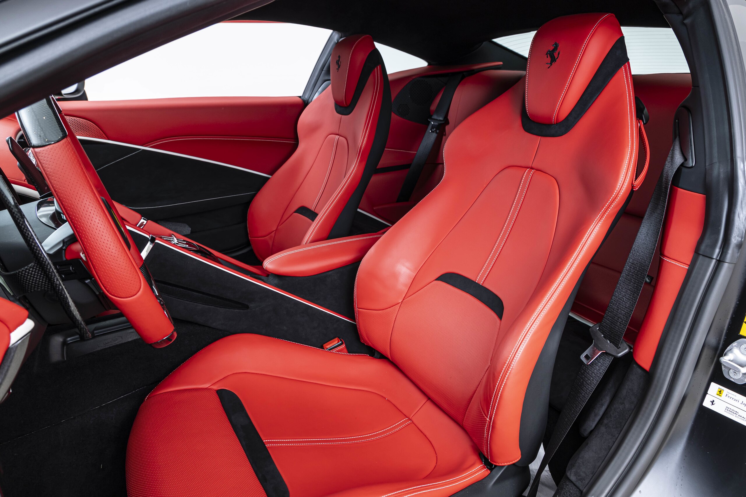 2024 Ferrari Roma — Photo 6 / 31