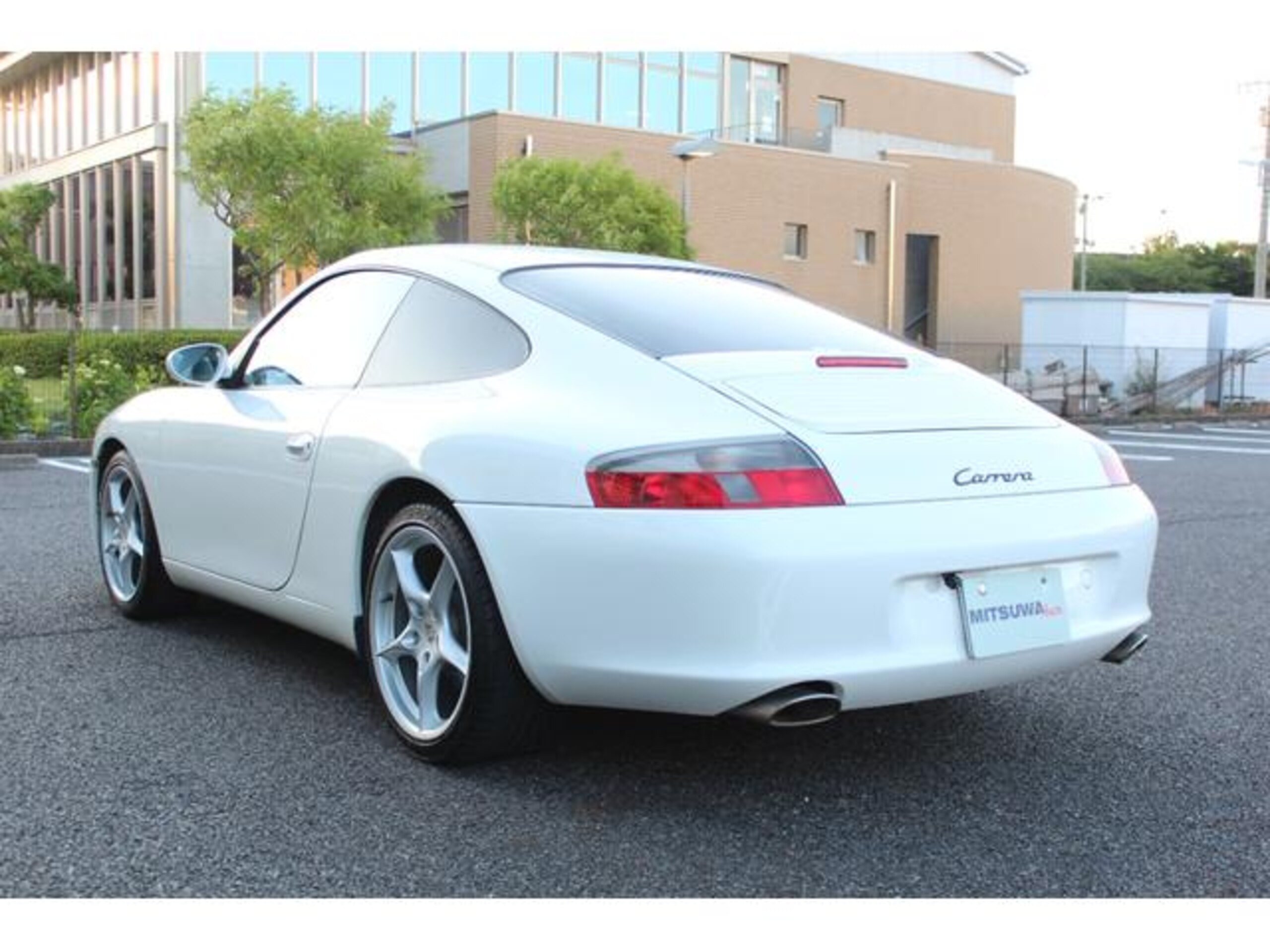 2004 Porsche 911 Carrera — Photo 6 / 20