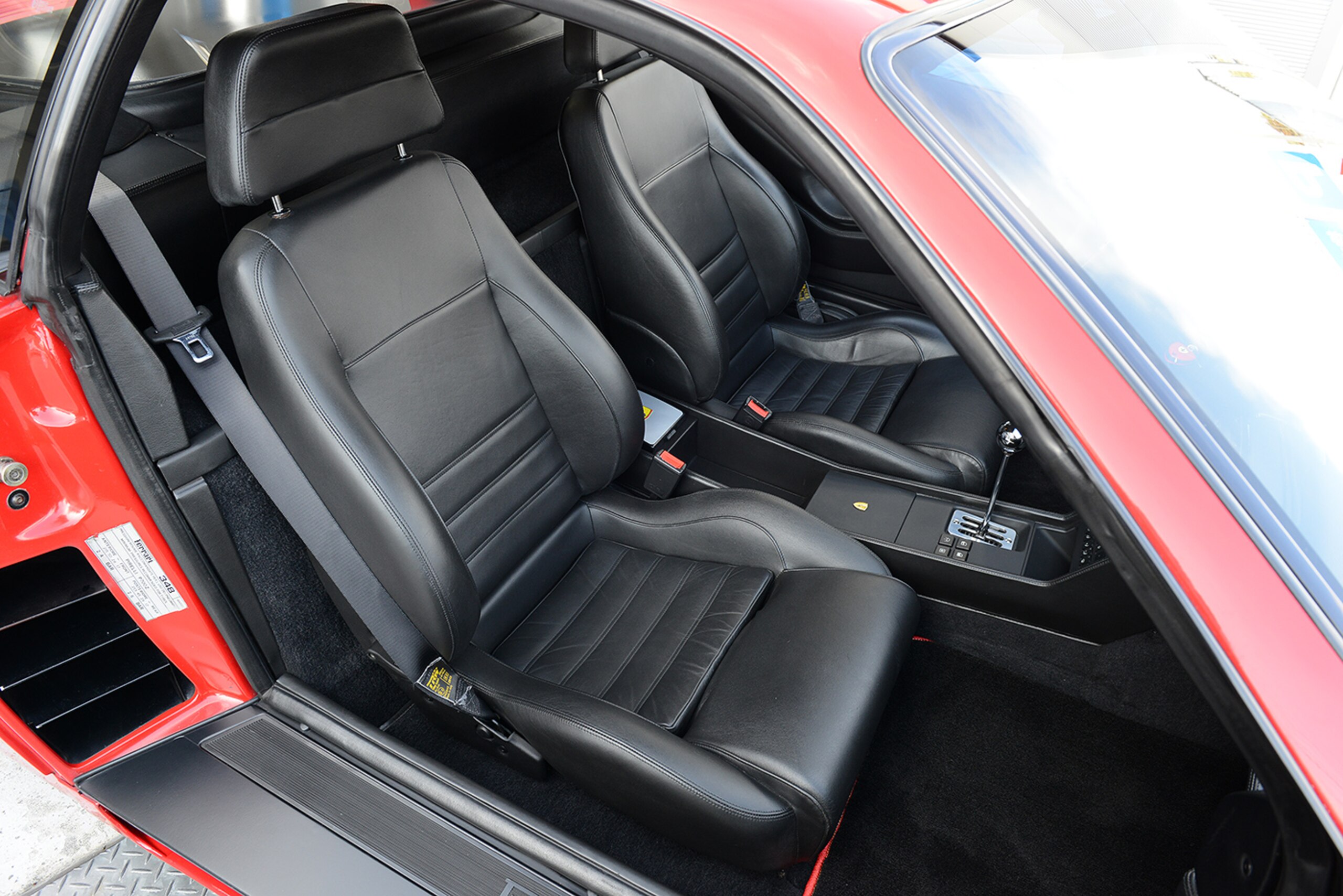 1992 Ferrari 348 TB — Photo 17 / 21