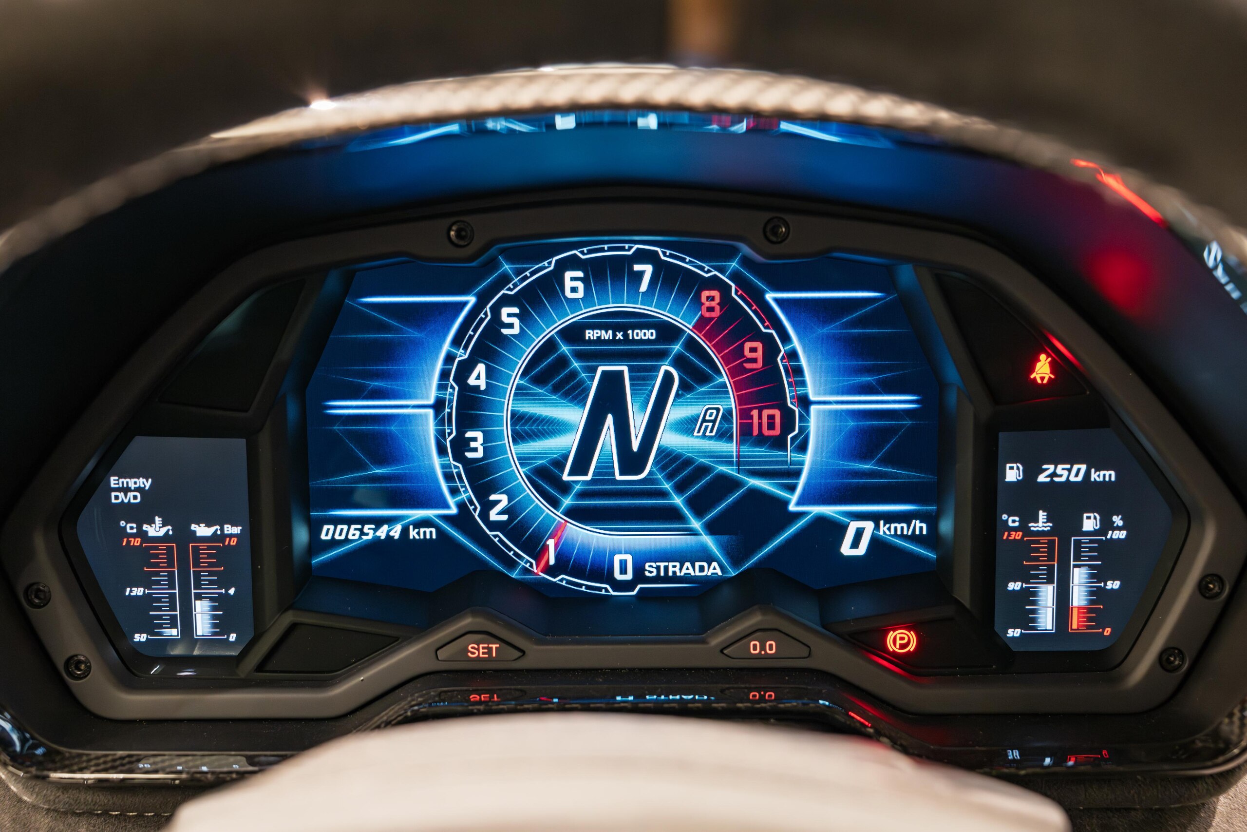 2022 Lamborghini Aventador LP780-4 Ultimae — Photo 8 / 28