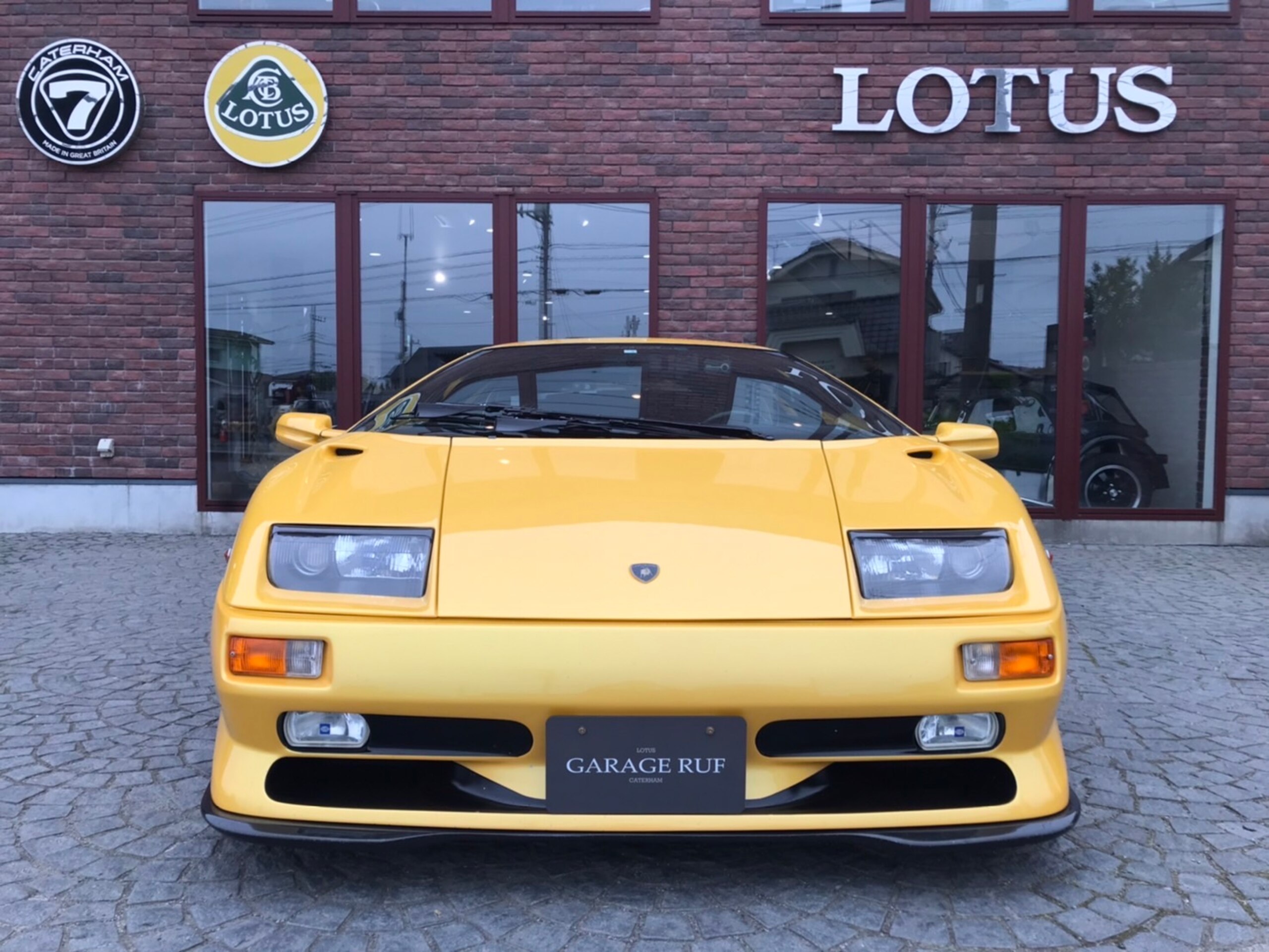 1999 Lamborghini Diablo SV SE35 by Roland Affolter for sale in Japan