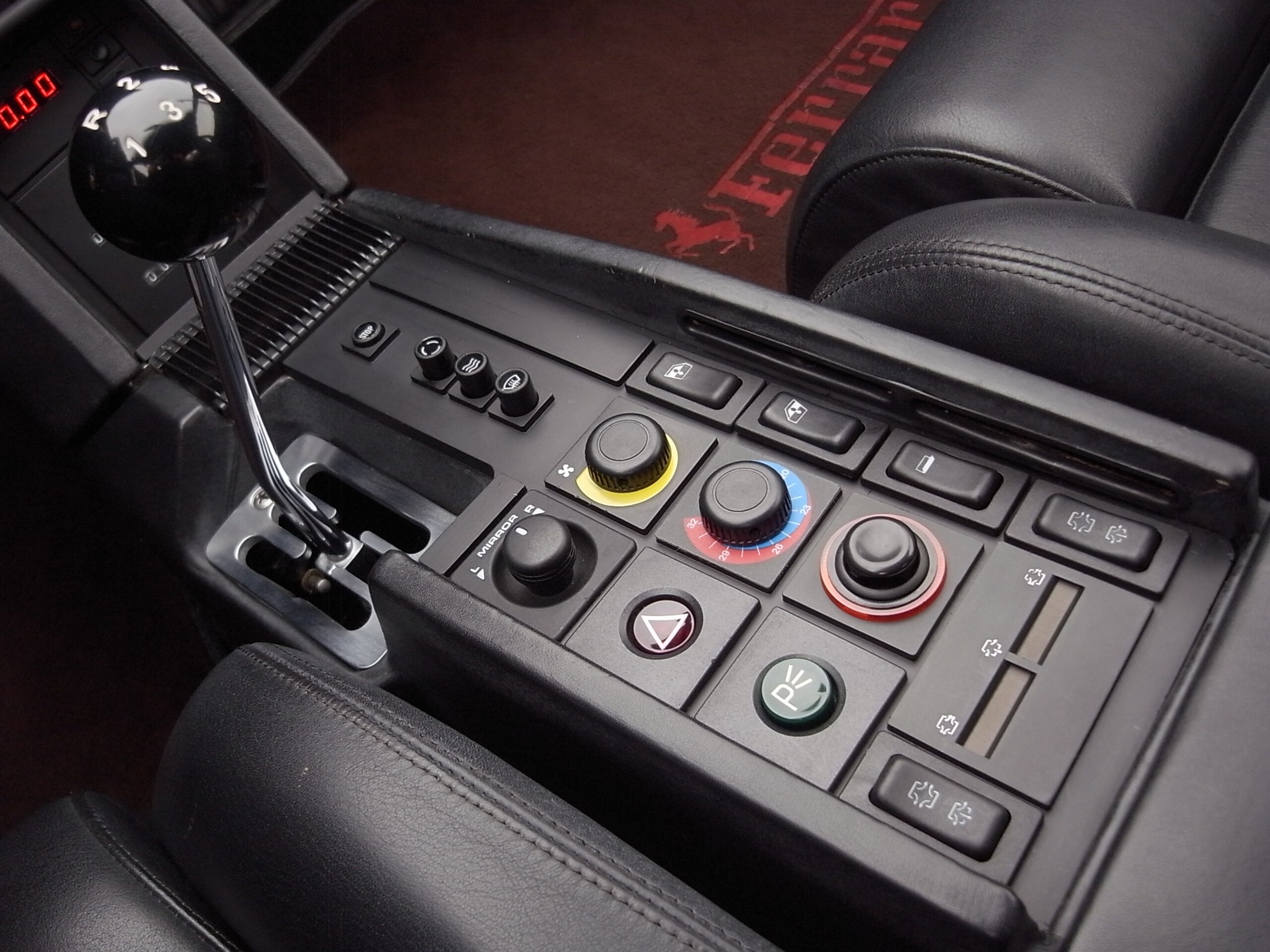 1989 Ferrari Testarossa — Photo 14 / 21