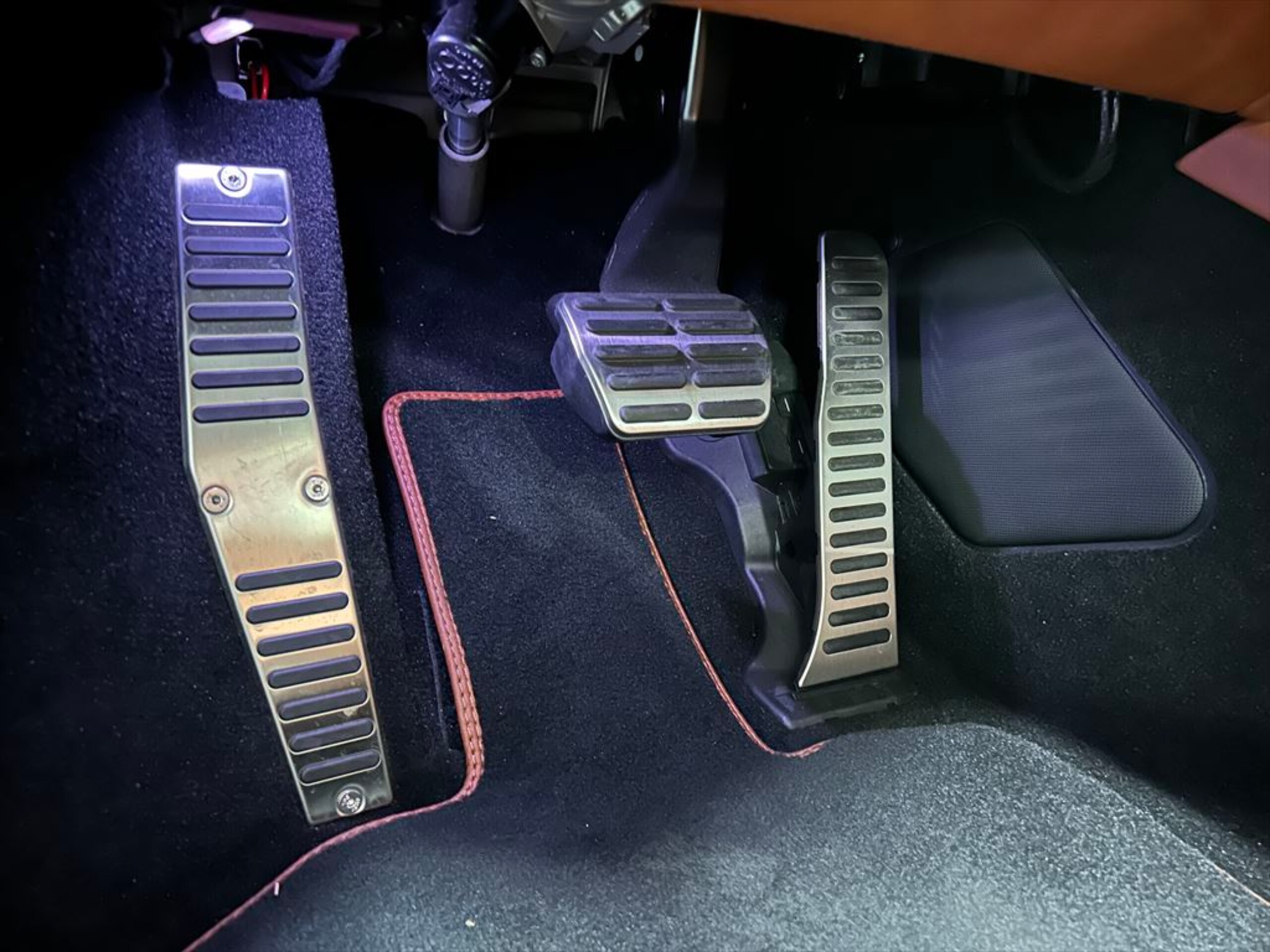 2020 Lamborghini Huracán EVO — Photo 21 / 22