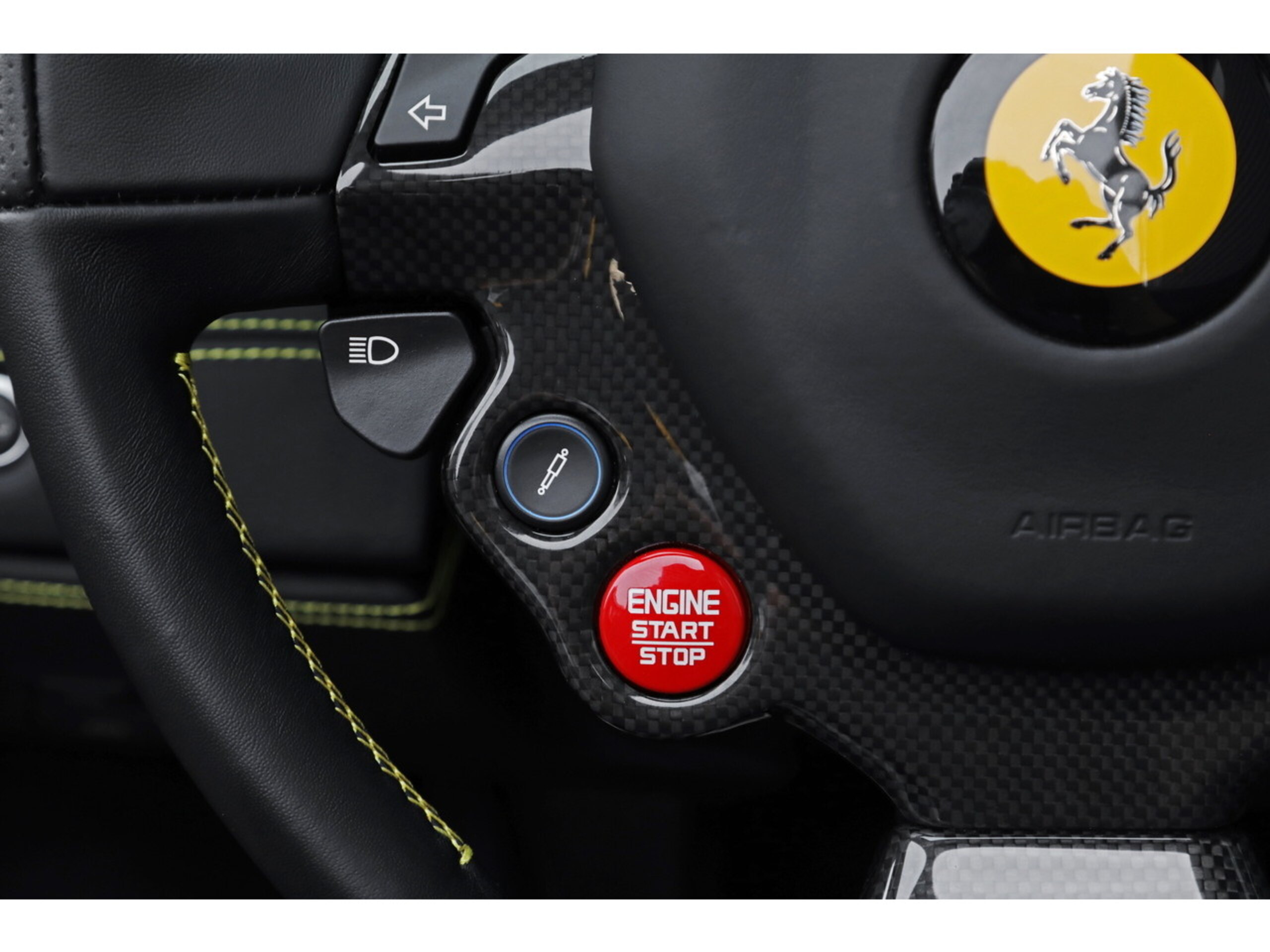 2018 Ferrari 488 Spider — Photo 55 / 65