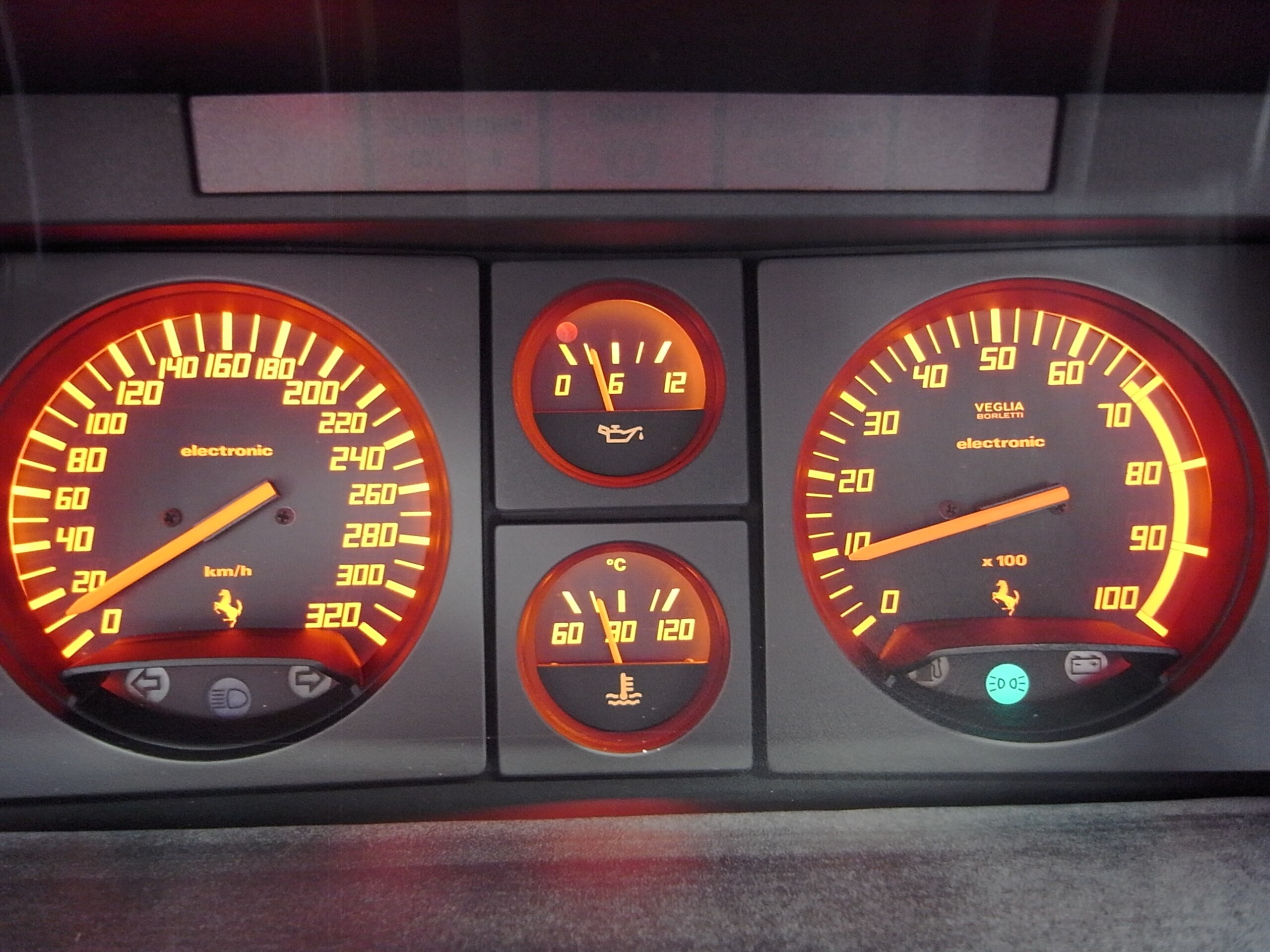 1989 Ferrari Testarossa — Photo 11 / 21