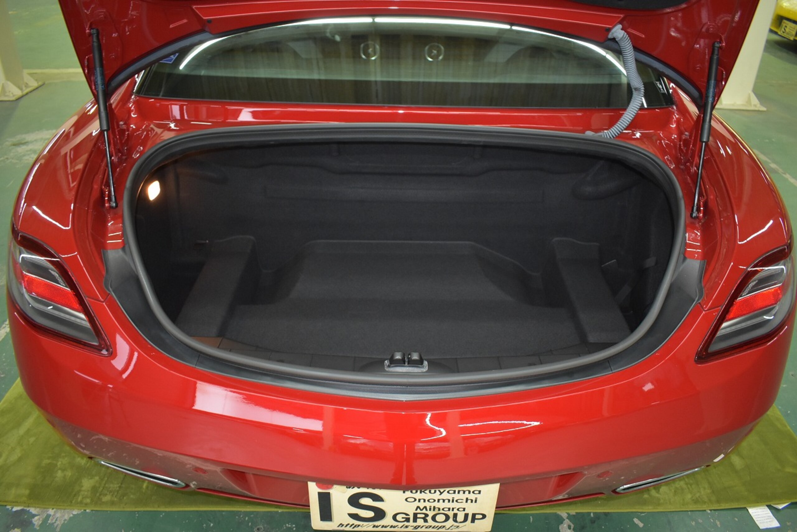 2010 Mercedes Benz SLS AMG — Photo 26 / 26