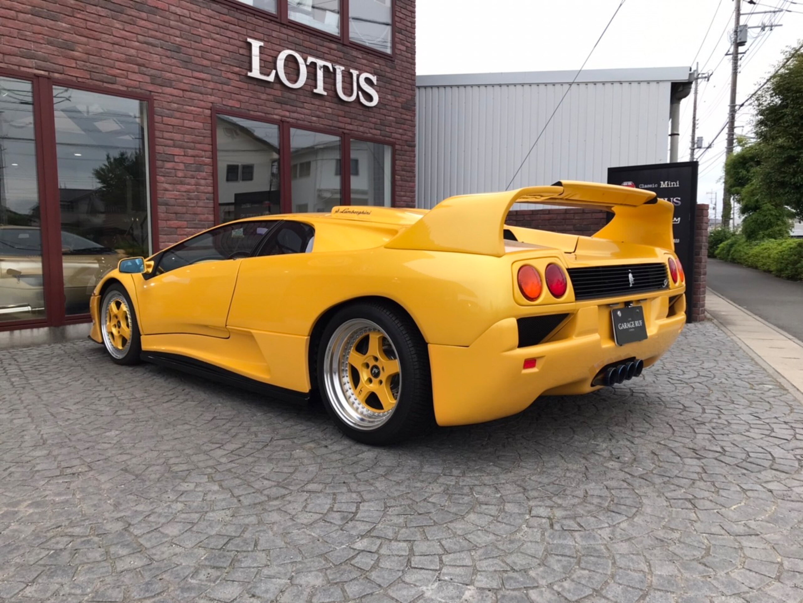 1999 Lamborghini Diablo SV SE35 by Roland Affolter — Photo 7 / 29