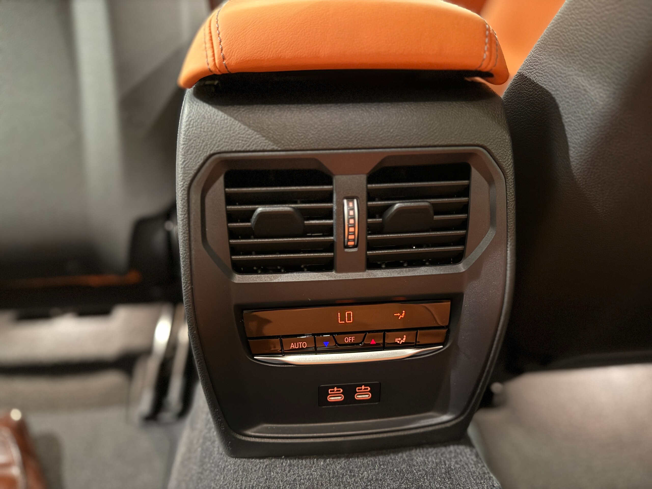 2022 BMW M4 Competition — Photo 23 / 26