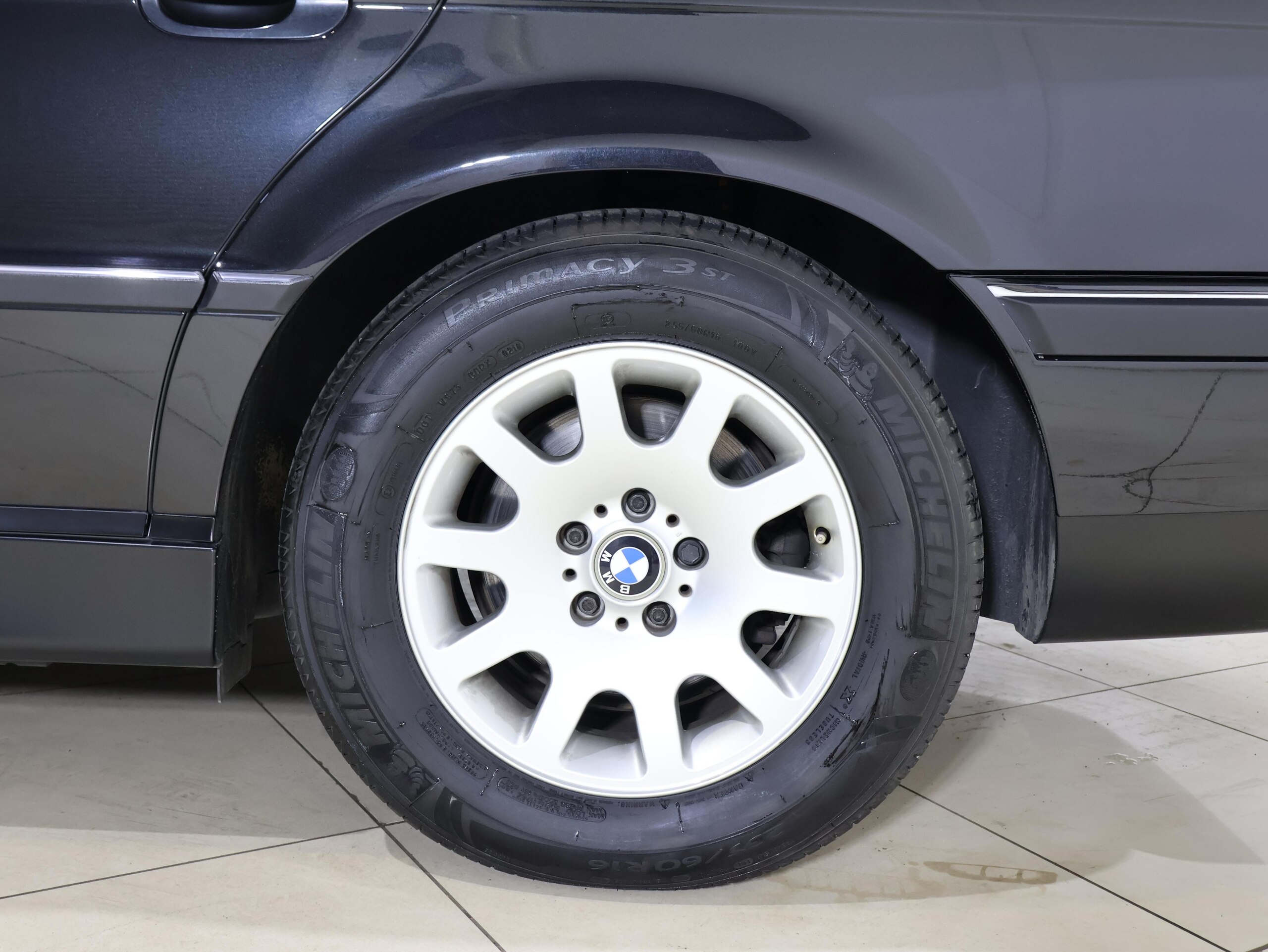 1999 BMW 735i — Photo 19 / 21