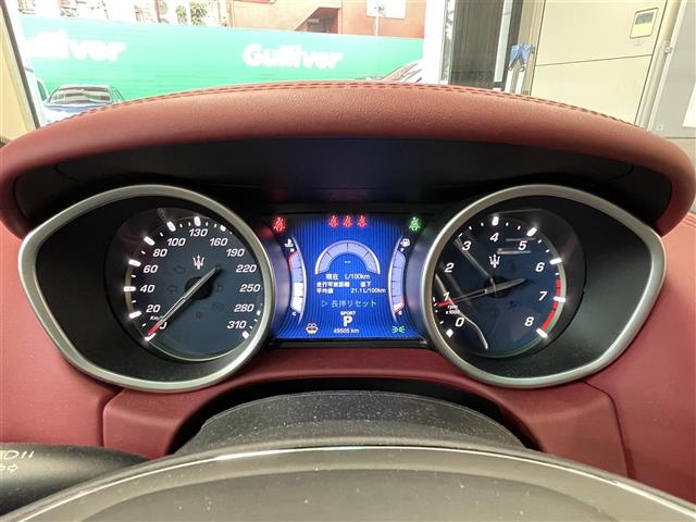 2014 Maserati Ghibli — Photo 11 / 25