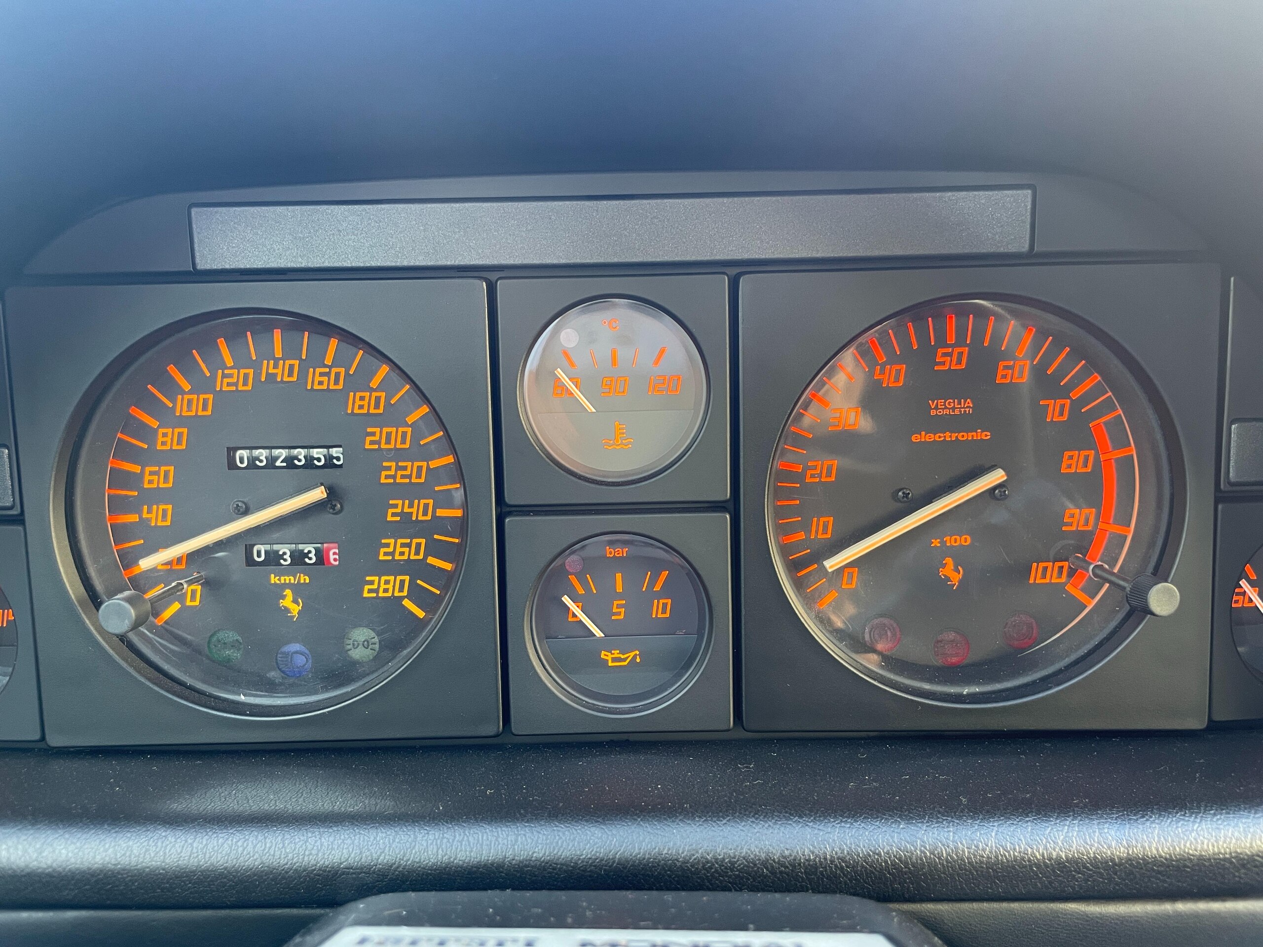 1994 Ferrari Mondial t — Photo 9 / 17