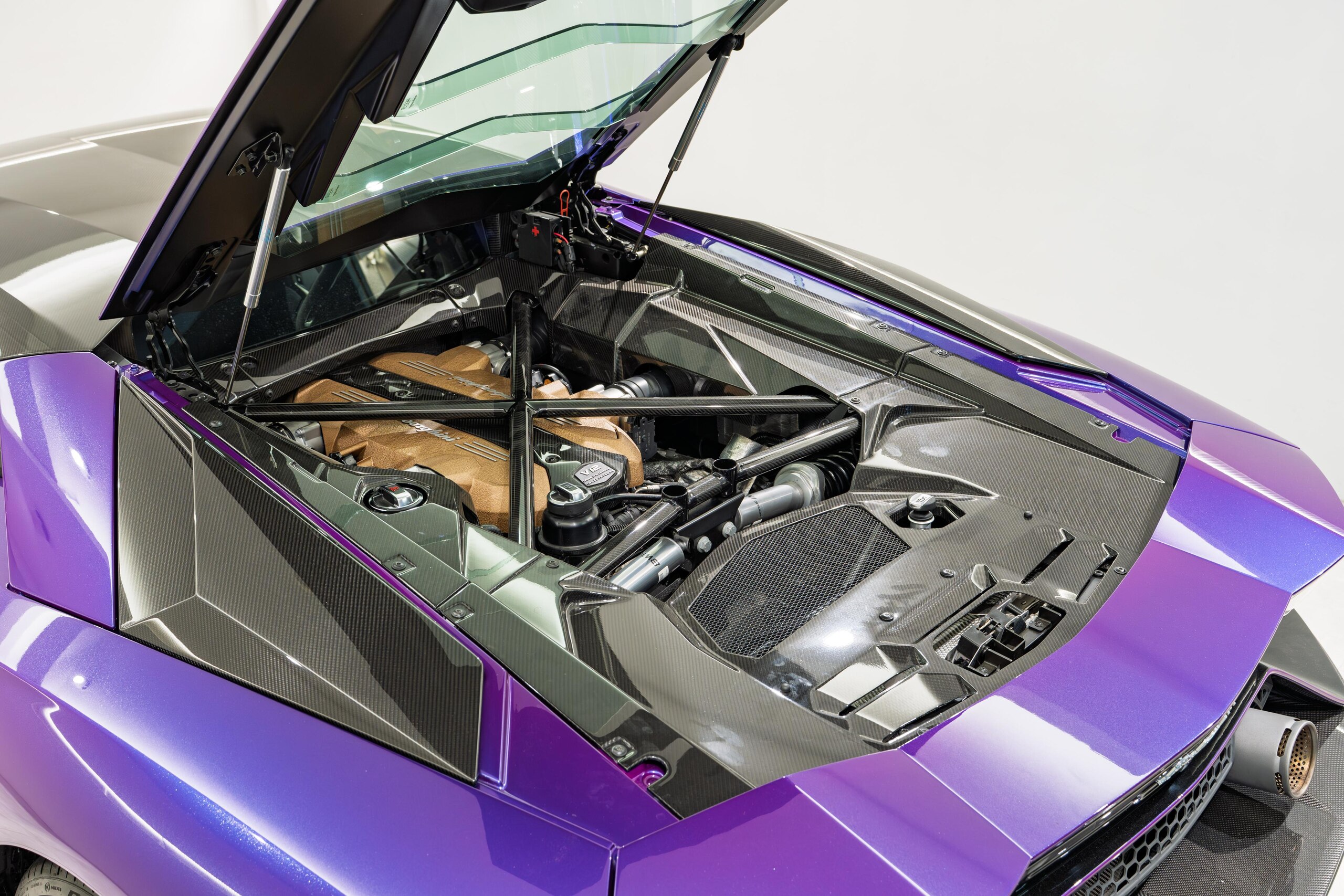 2022 Lamborghini Aventador LP780-4 Ultimae — Photo 22 / 28