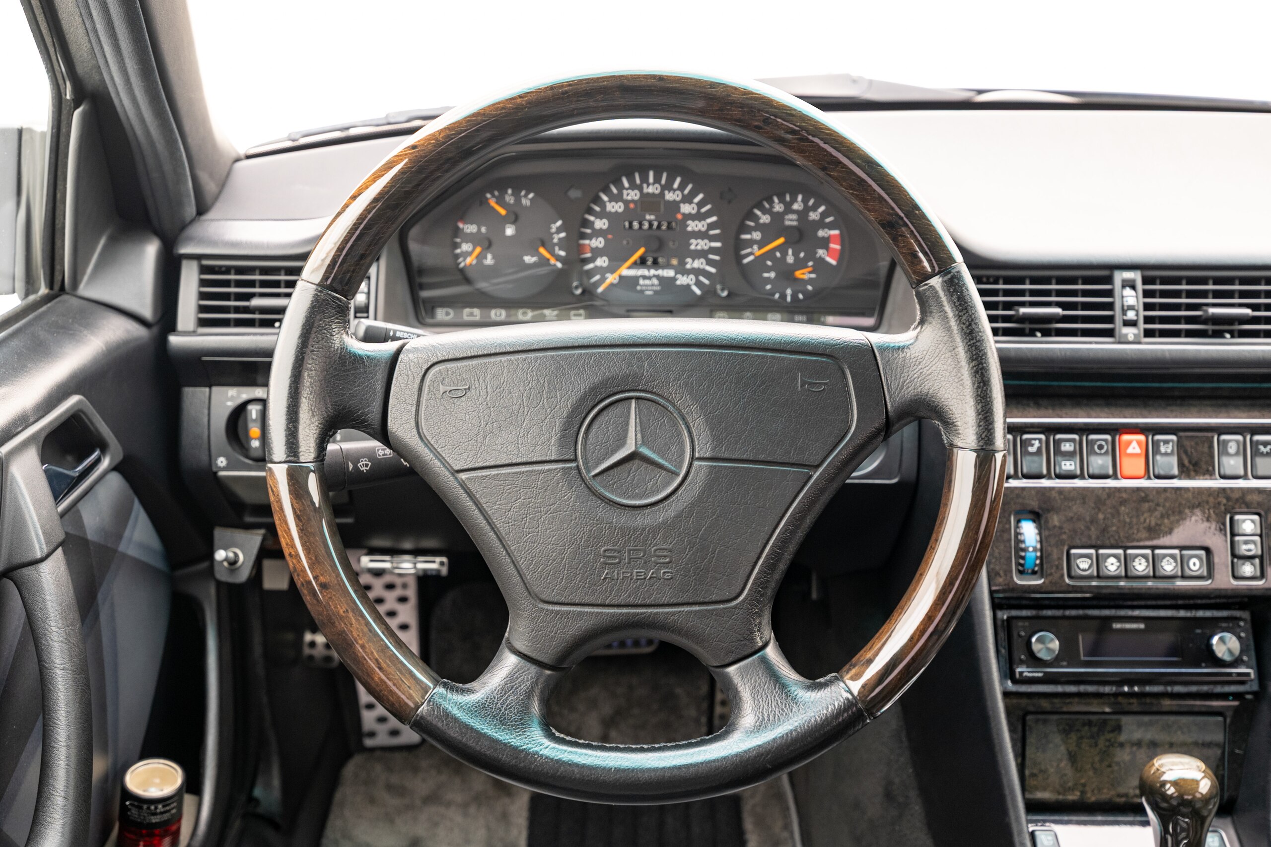 1994 Mercedes Benz 500E — Photo 11 / 22