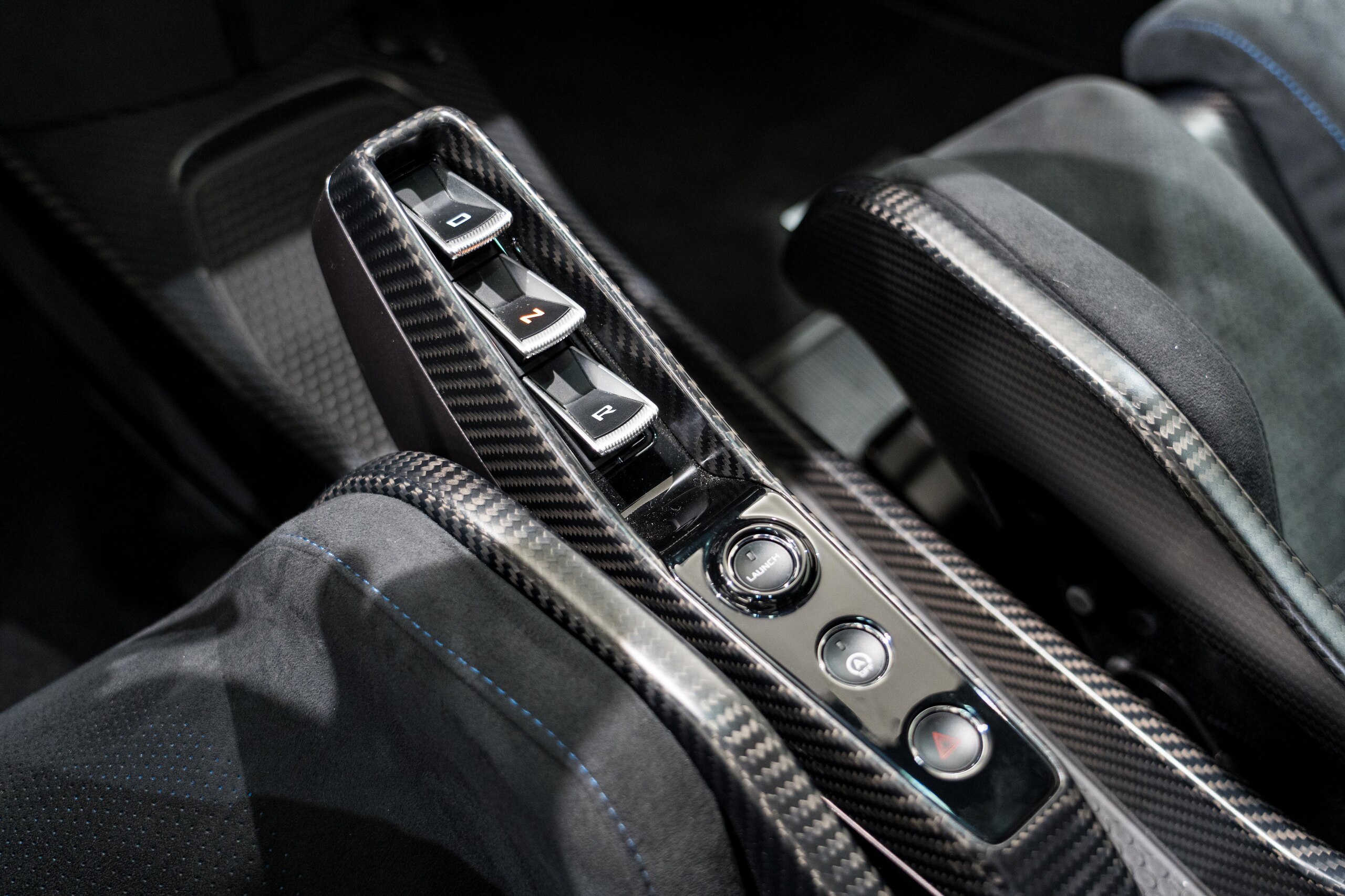 2019 McLaren Senna — Photo 11 / 18