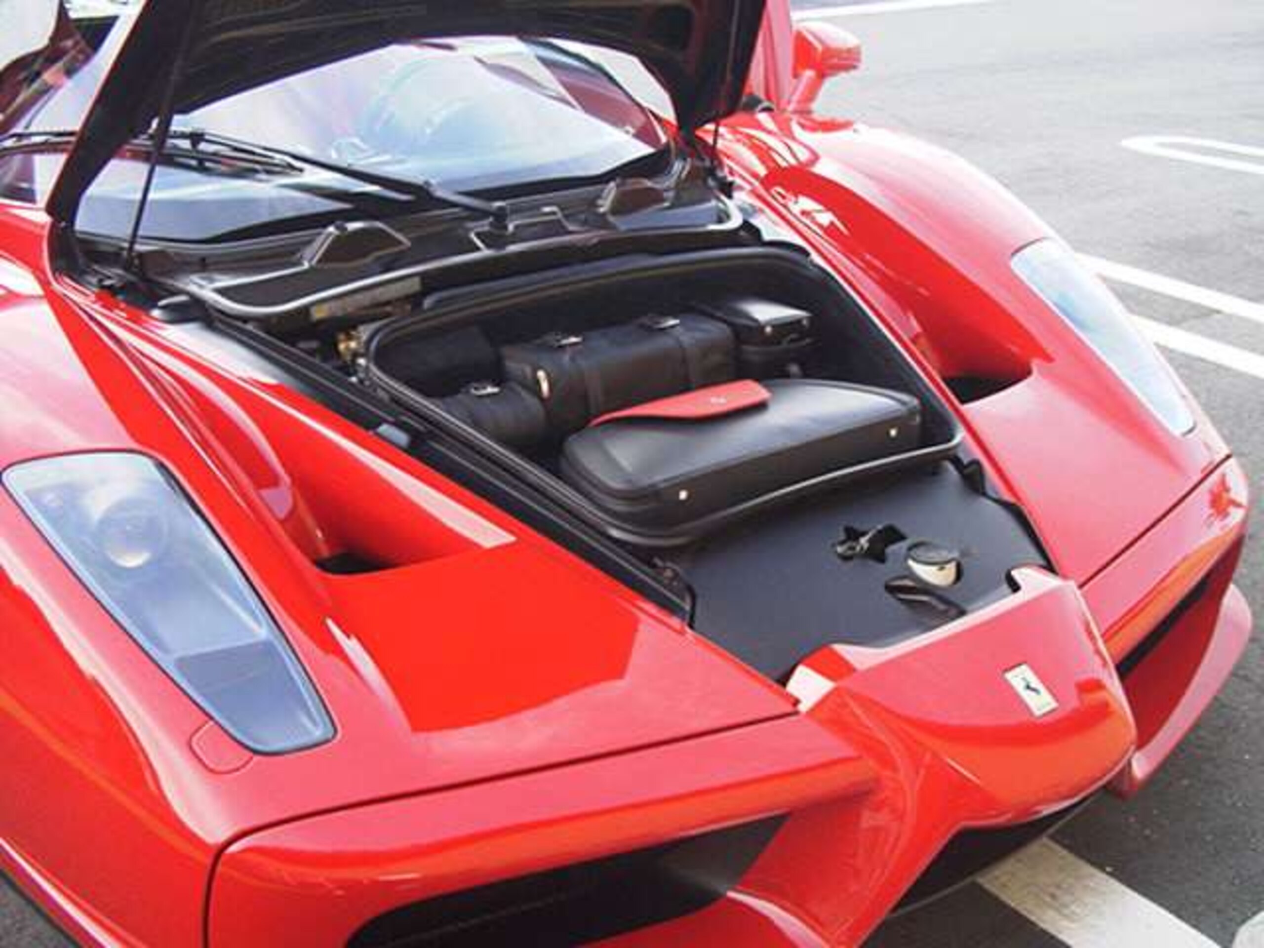 2004 Ferrari Enzo — Photo 13 / 13