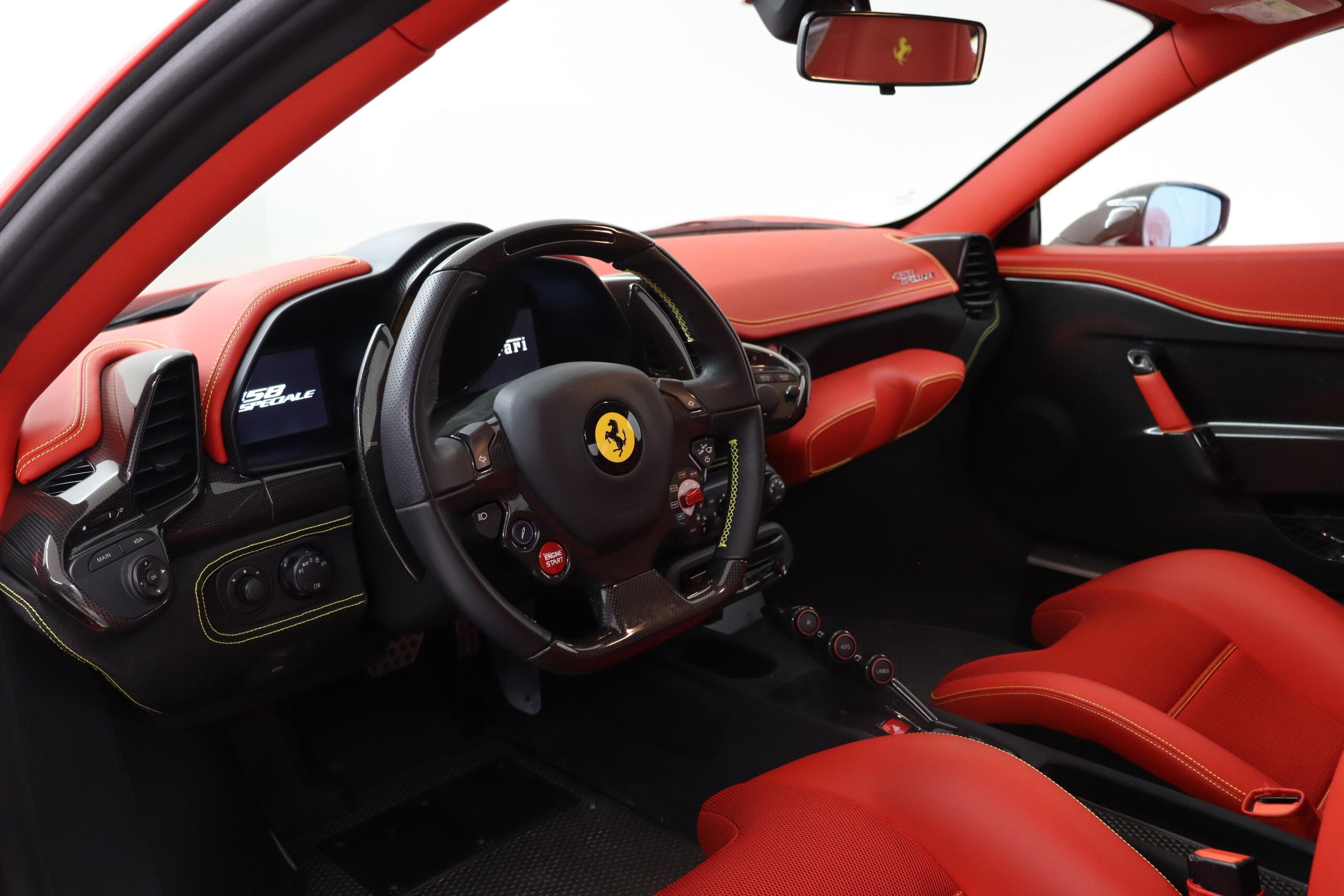 2015 Ferrari 458 Speciale — Photo 7 / 17