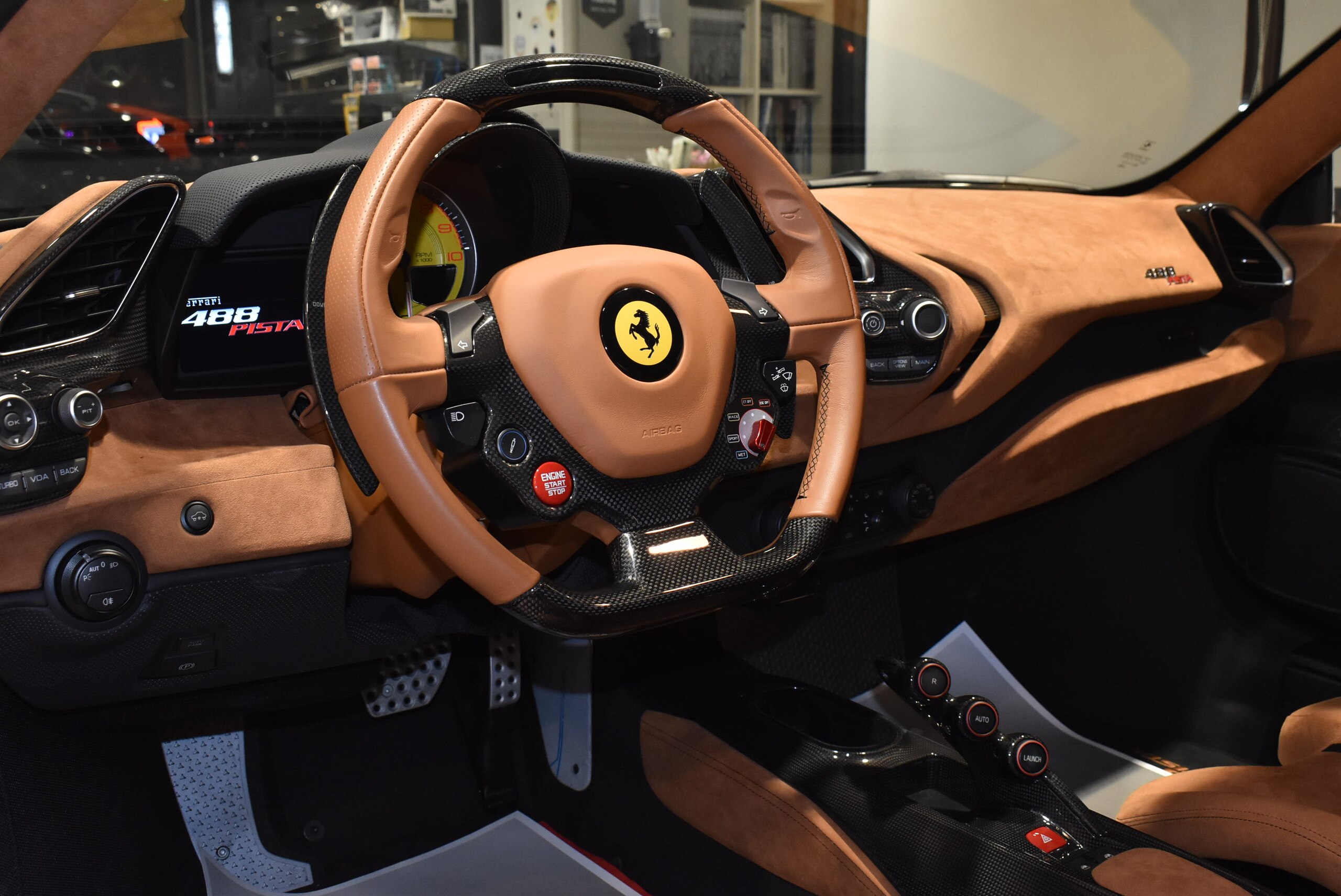 2019 Ferrari 488 Pista — Photo 6 / 28