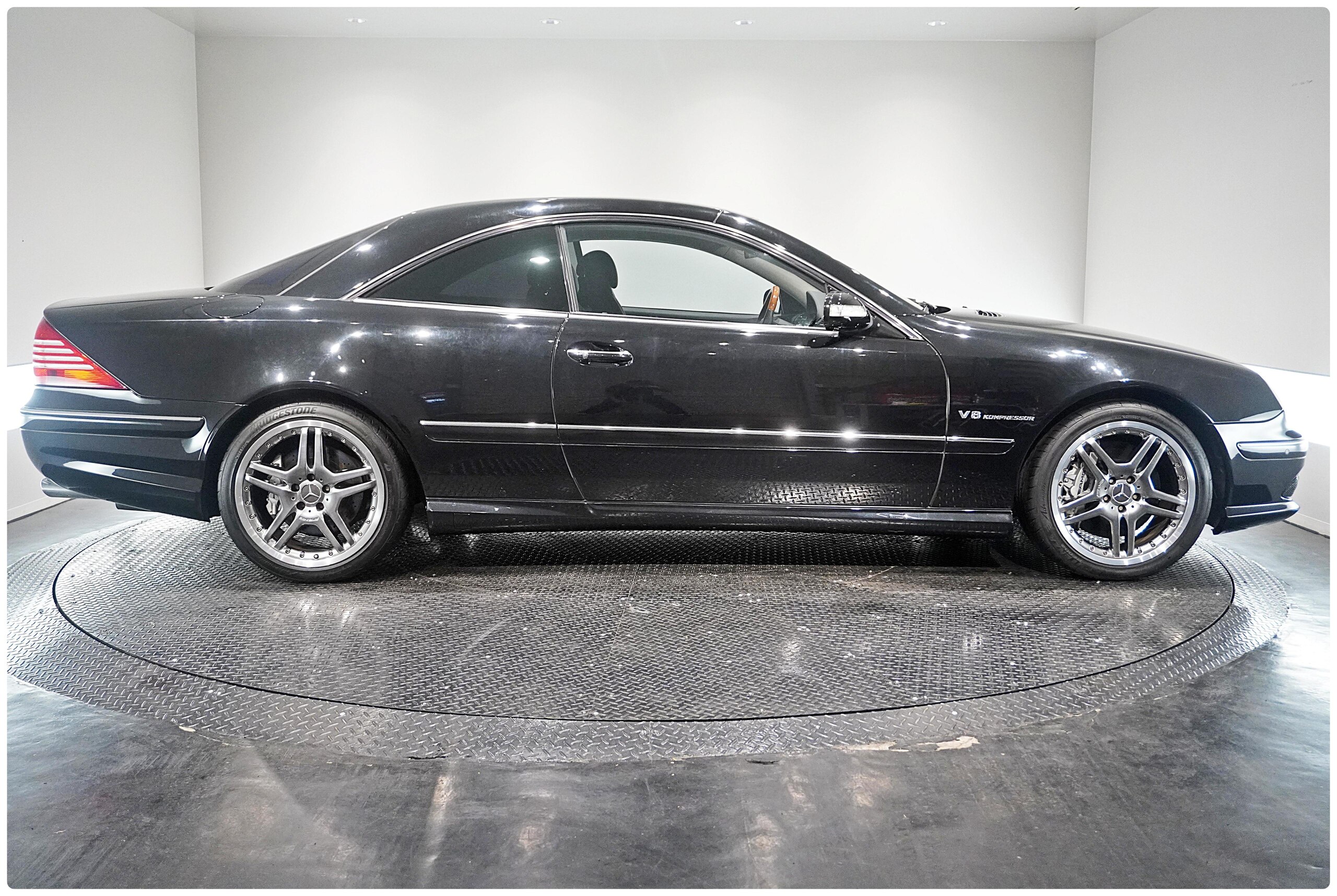 2004 Mercedes Benz CL55 AMG — Photo 6 / 24