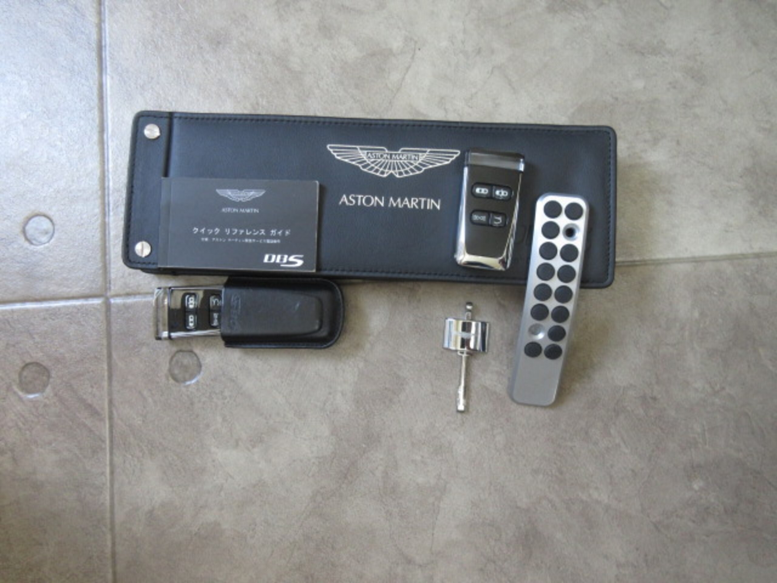 2008 Aston Martin DBS — Photo 14 / 14